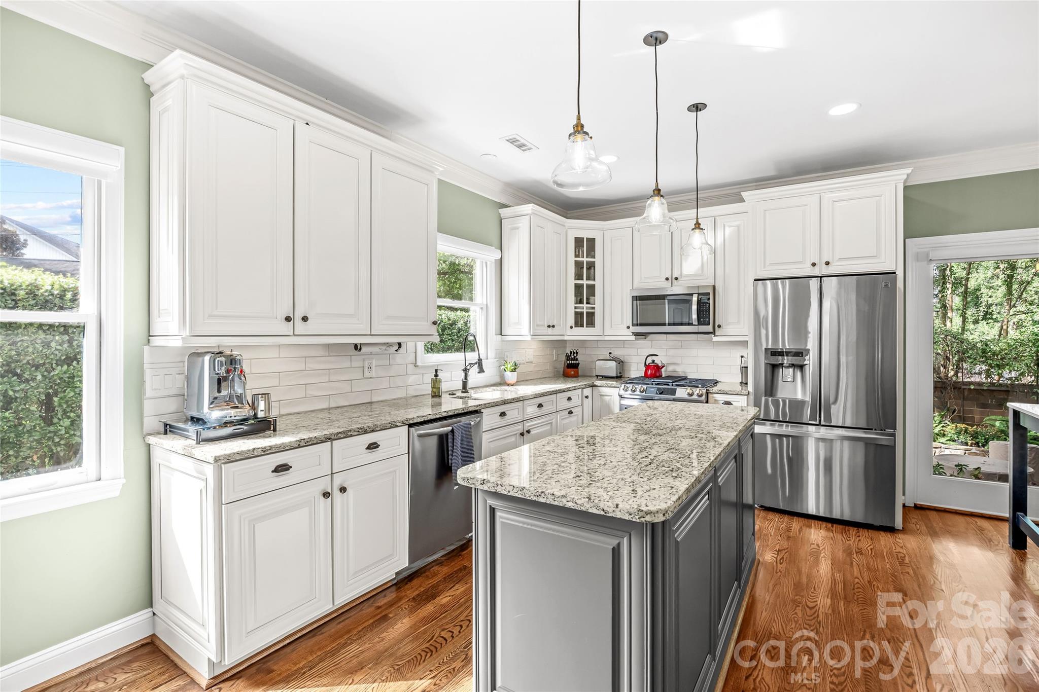 512 Olmsted Park Place Property Photo 11