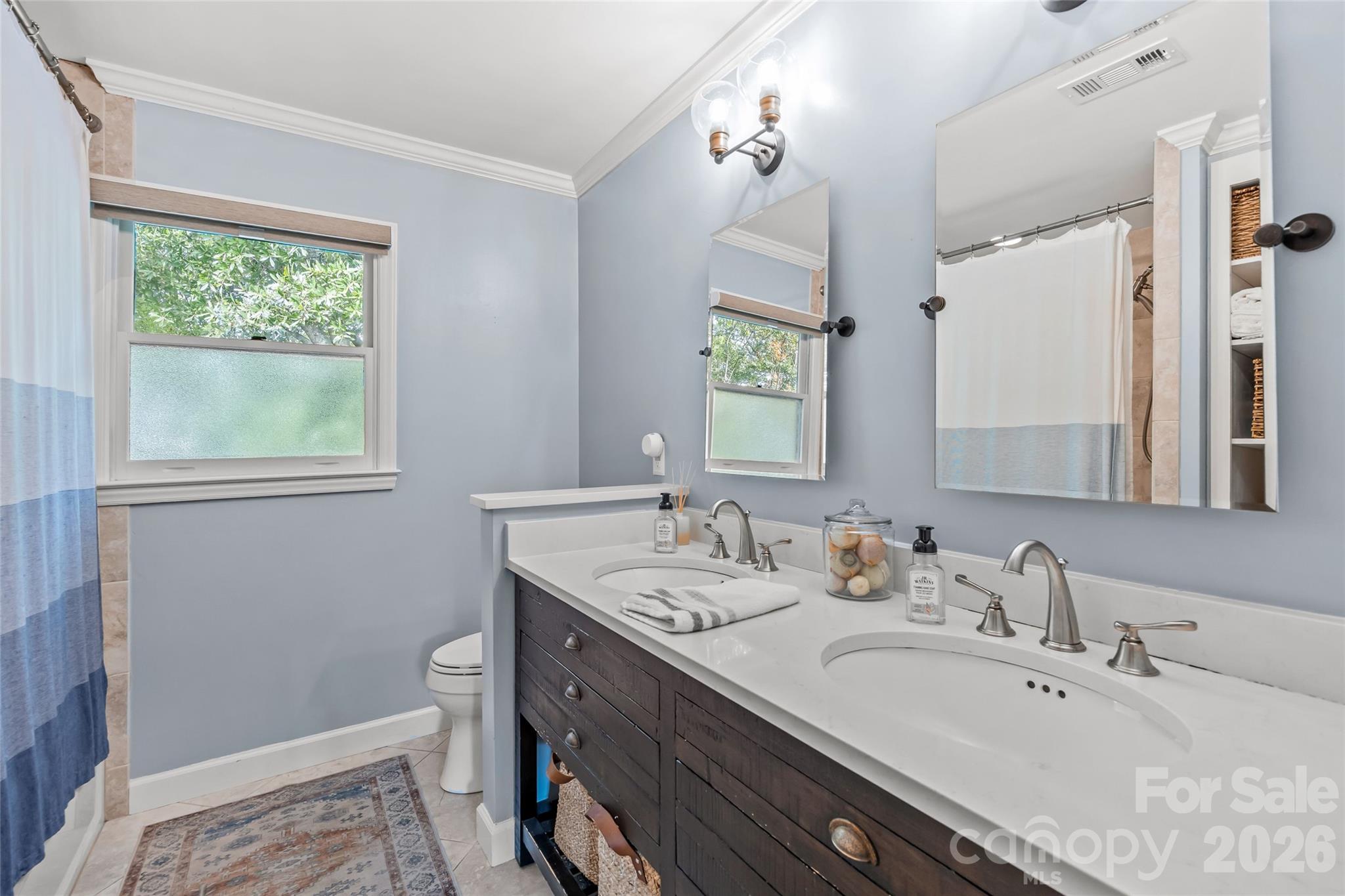 512 Olmsted Park Place Property Photo 27