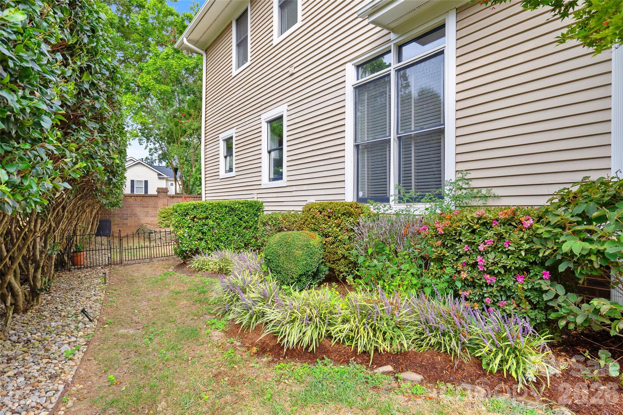 512 Olmsted Park Place Property Photo 33