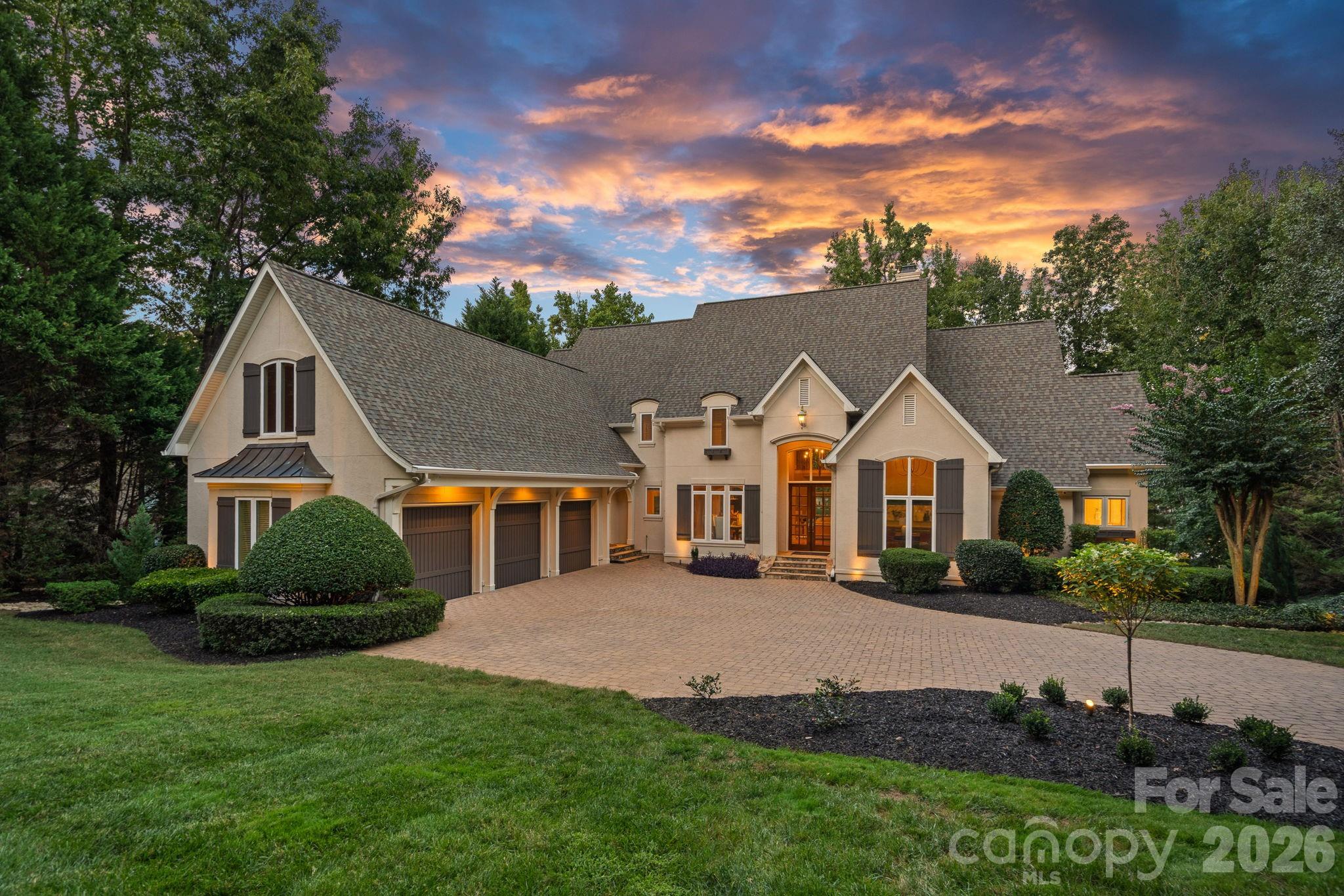 177 Great Point Drive Property Photo 1