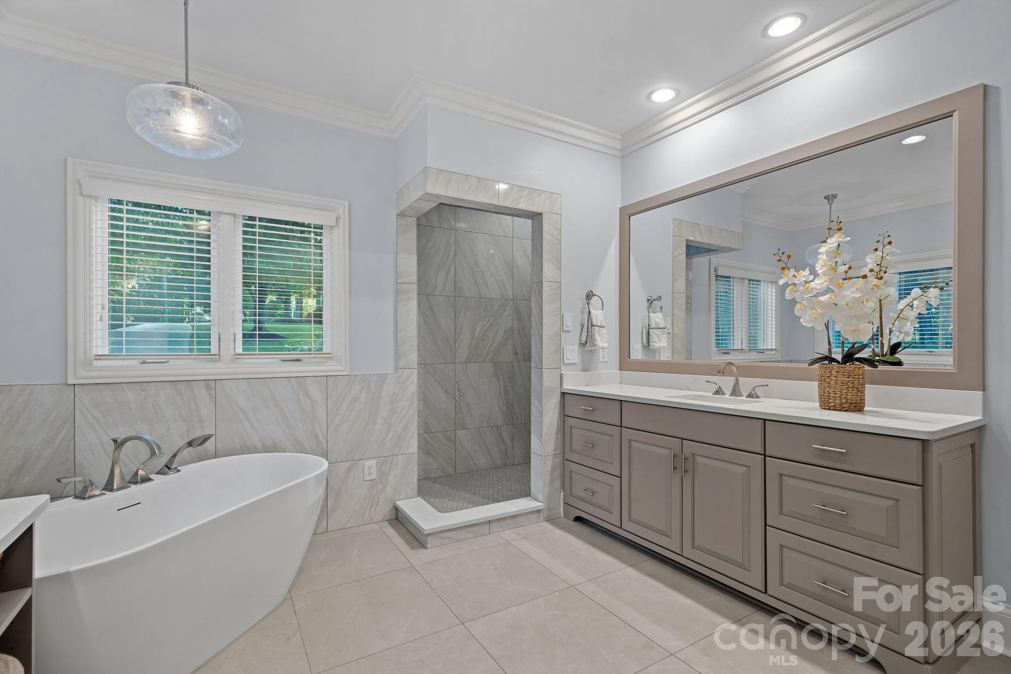 177 Great Point Drive Property Photo 17