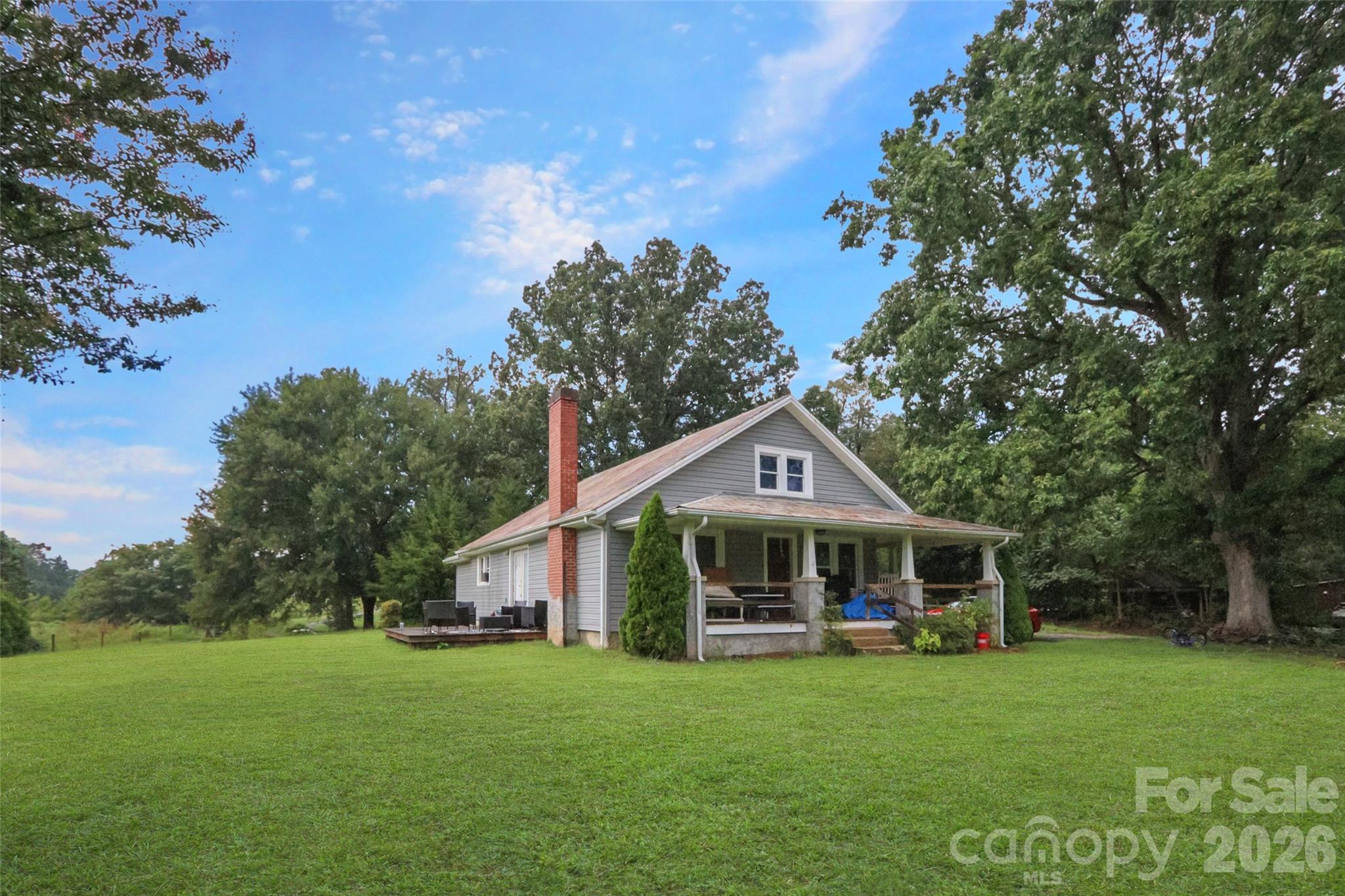 4888 Ruby Lane Property Photo 4