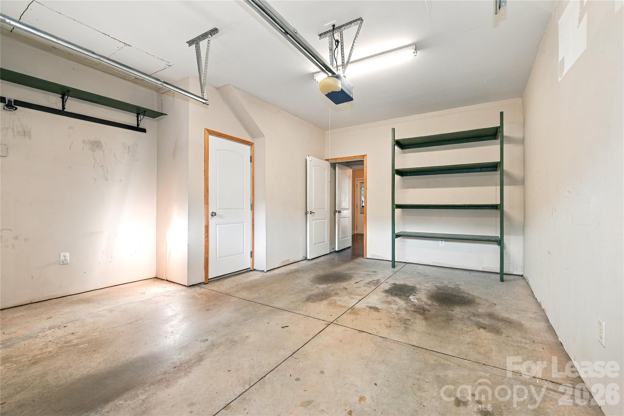 732 Seigle Point Drive Property Photo 31