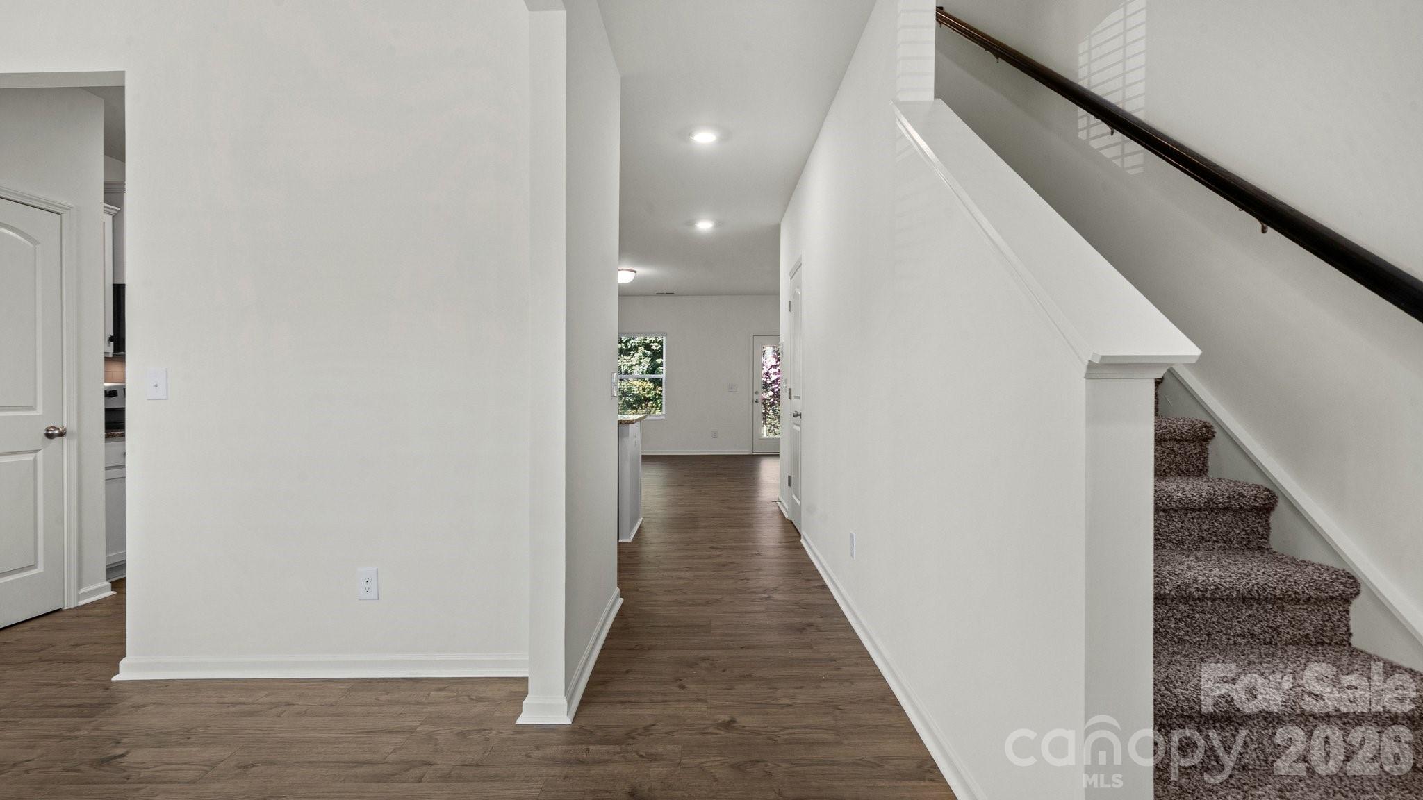830 Scotch Meadows Loop 50 Property Photo 4