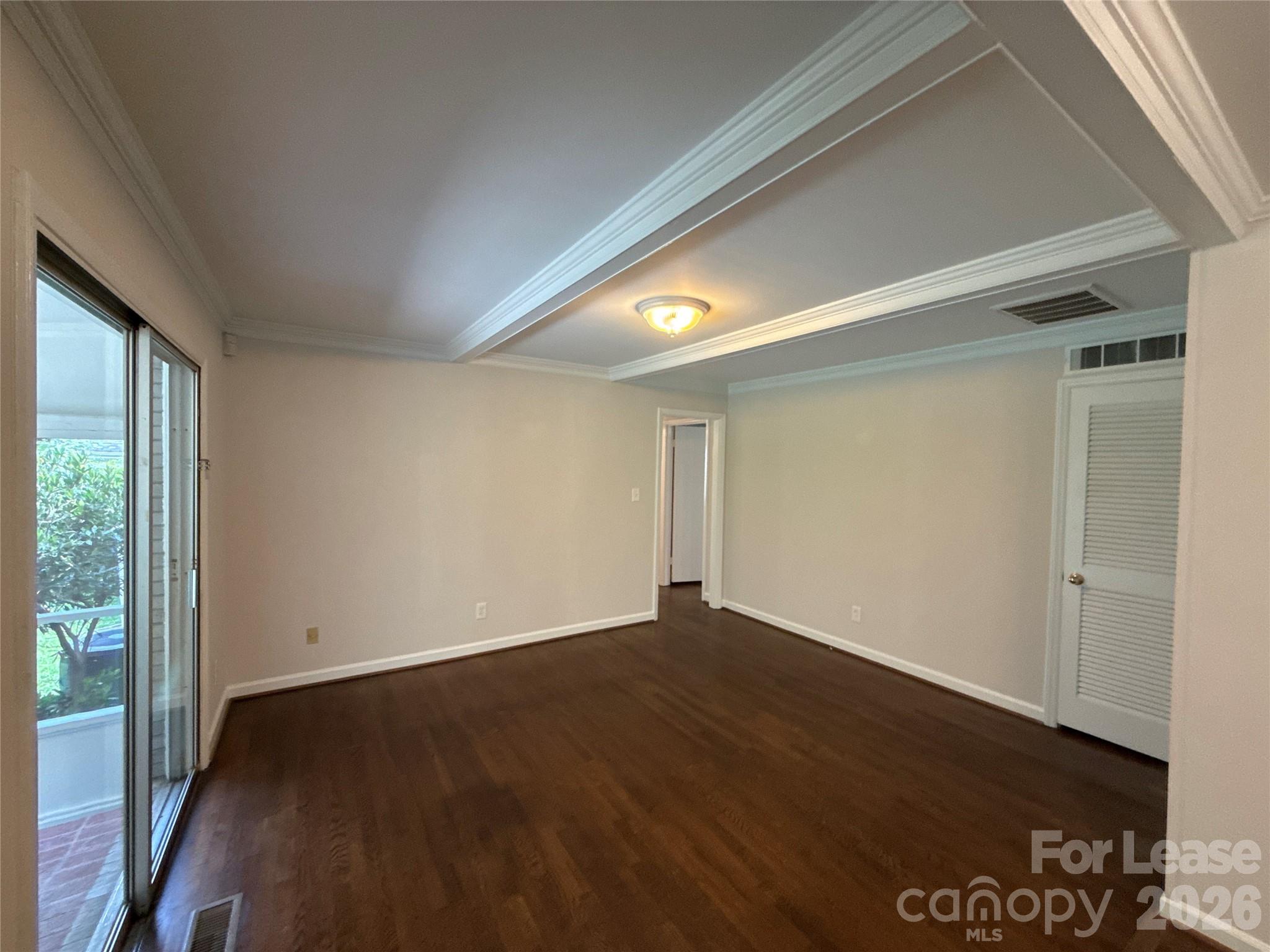 4834 Fairheath Road Property Photo 4