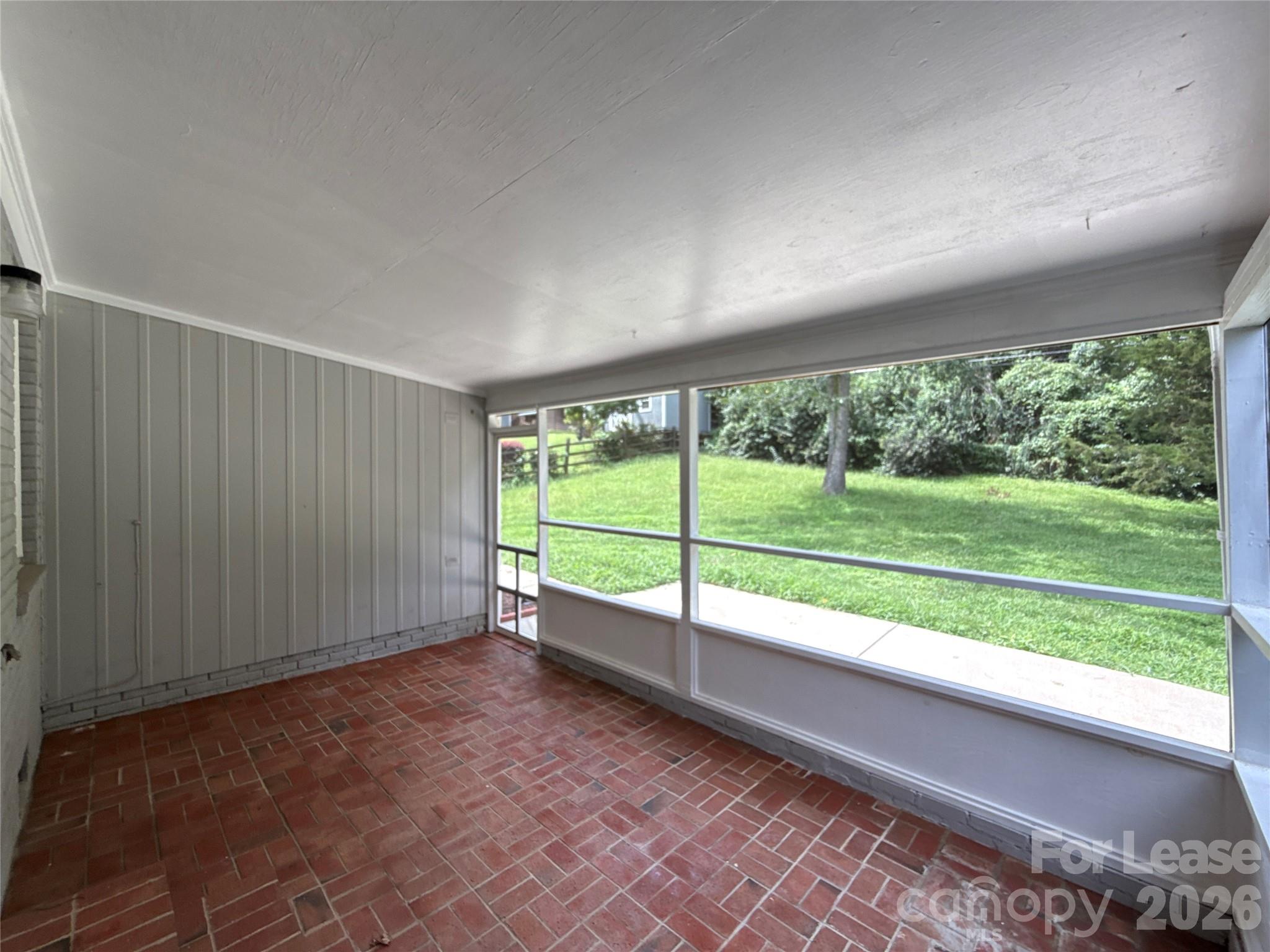 4834 Fairheath Road Property Photo 15