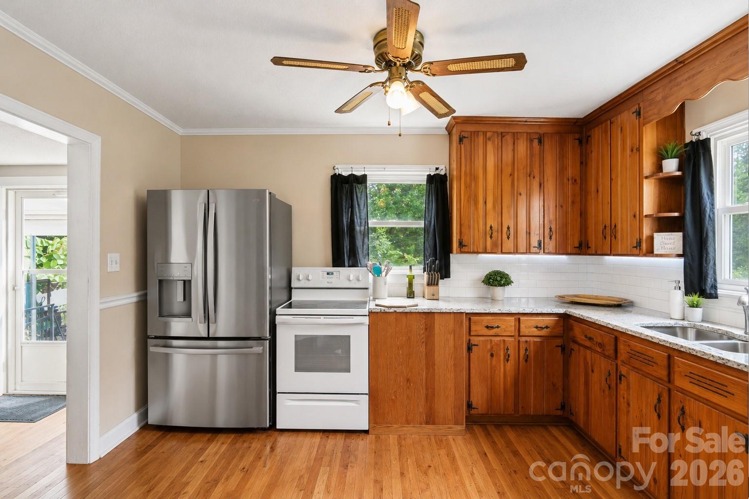 2900 Sam Newell Road Property Photo 5