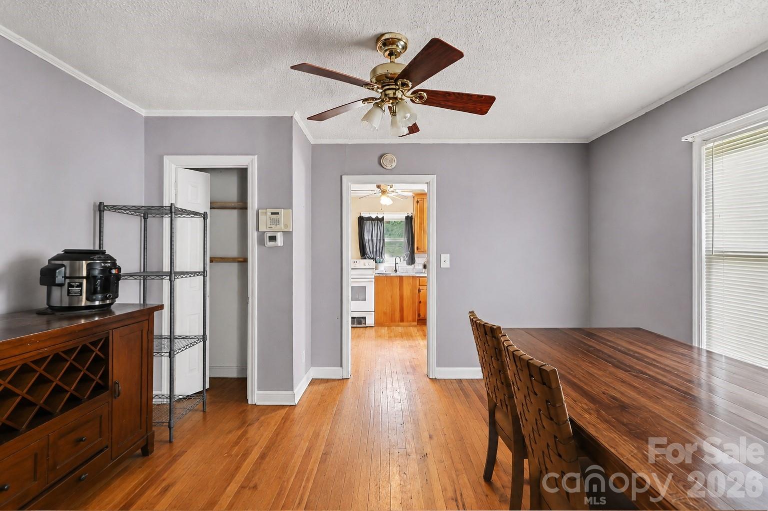 2900 Sam Newell Road Property Photo 12