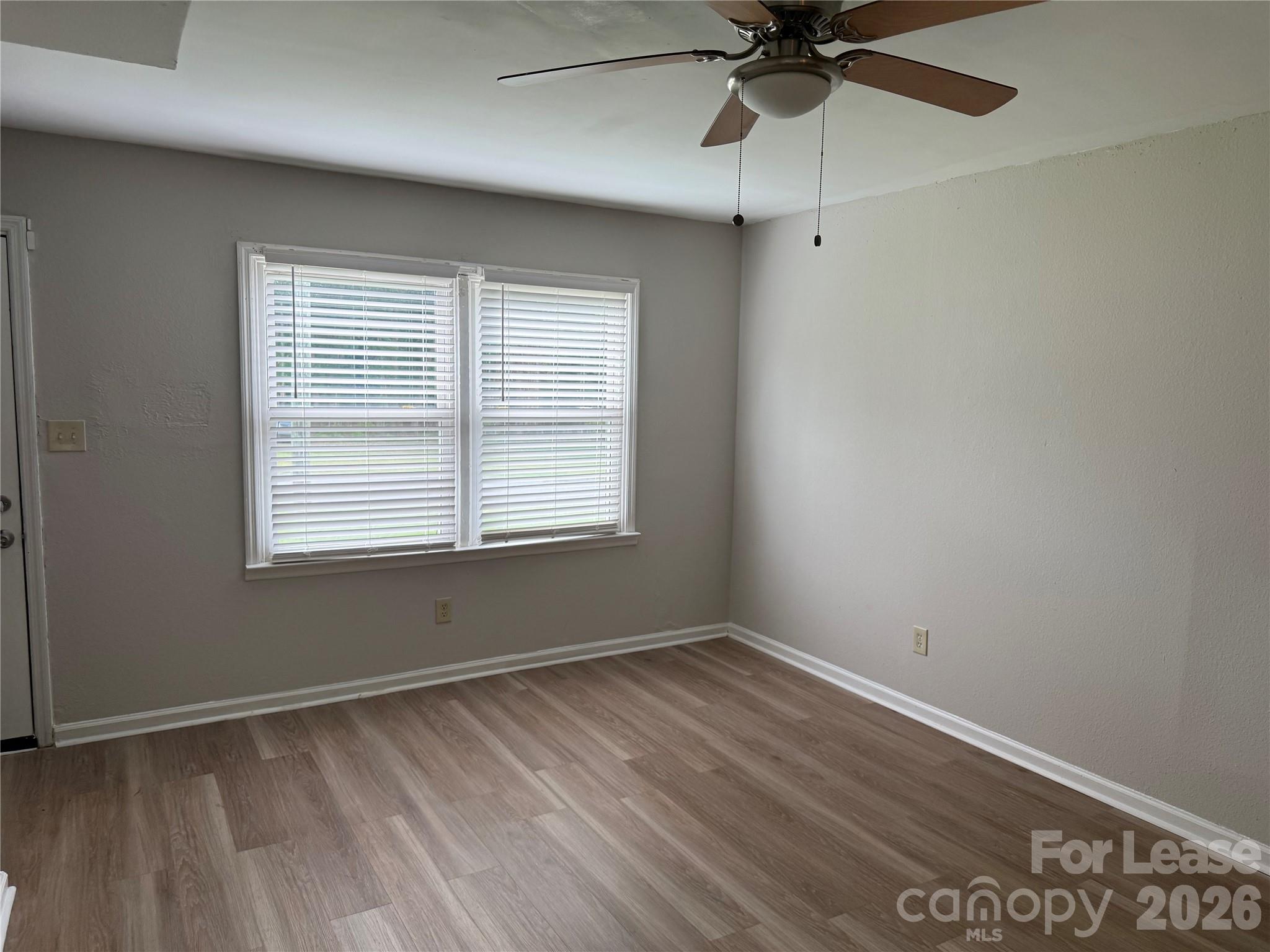 900 Junius Street D Property Photo 5