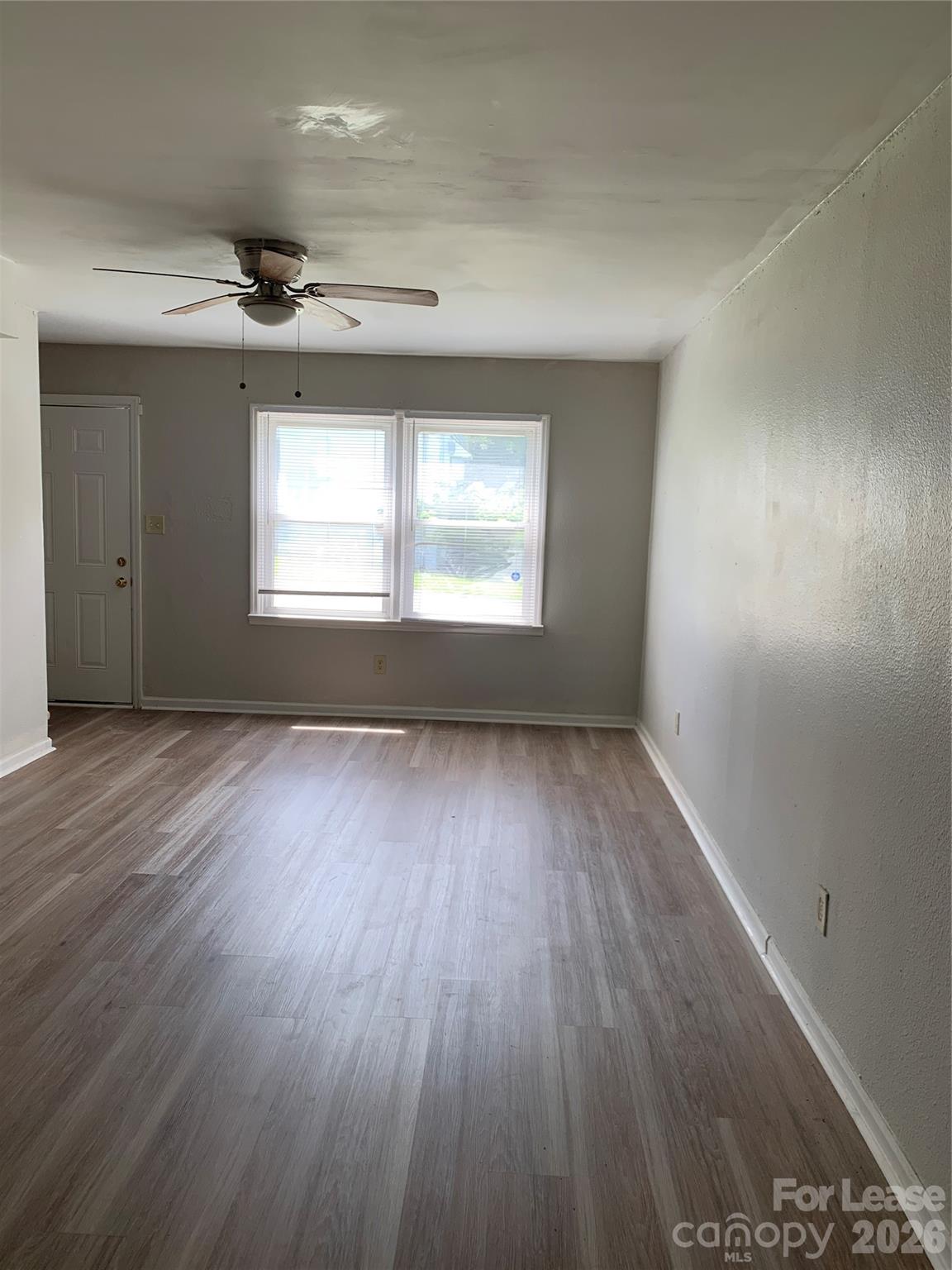 900 Junius Street D Property Photo 6
