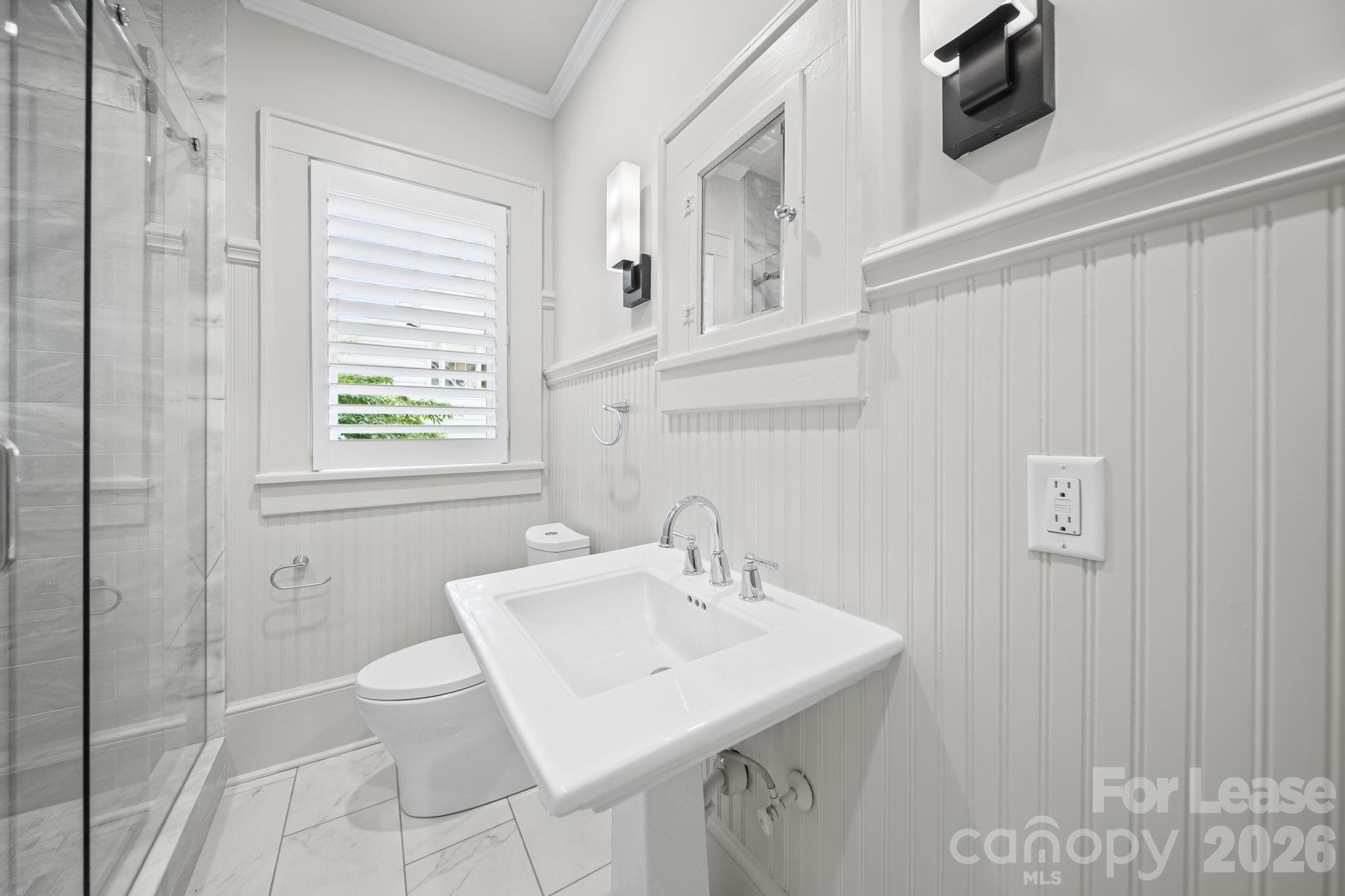 923 Henley Place Property Photo 21