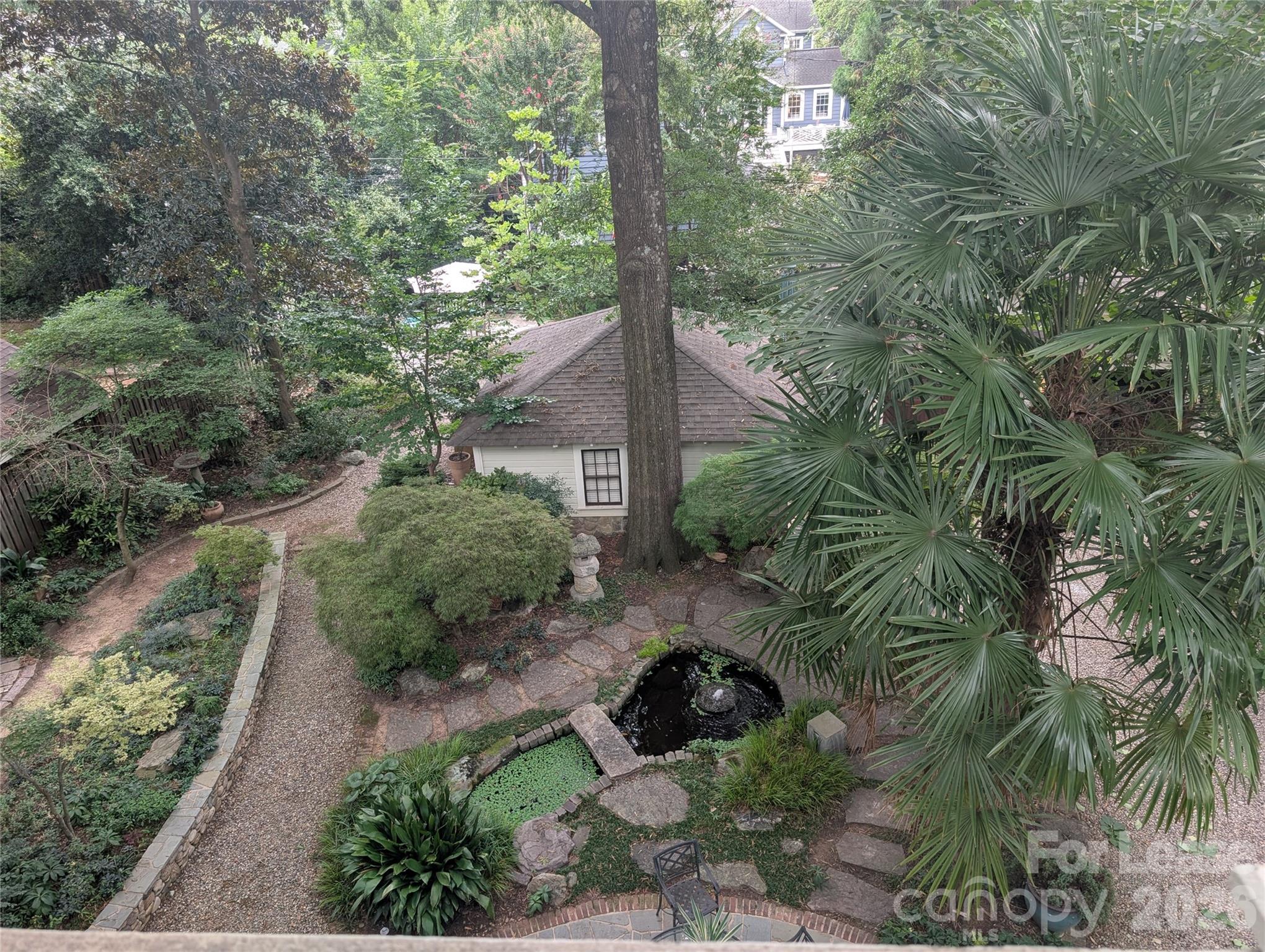 923 Henley Place Property Photo 37