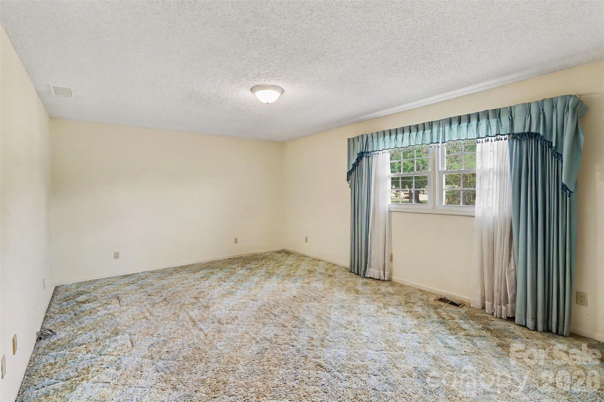 1018 Rembrandt Drive Property Photo 18