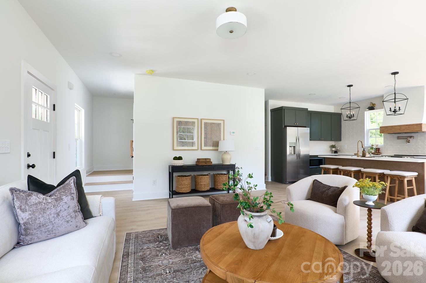 412 Midway Drive Property Photo 9