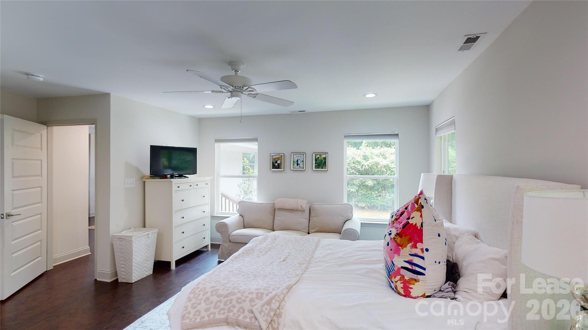 1329 Mockingbird Lane Property Photo 11