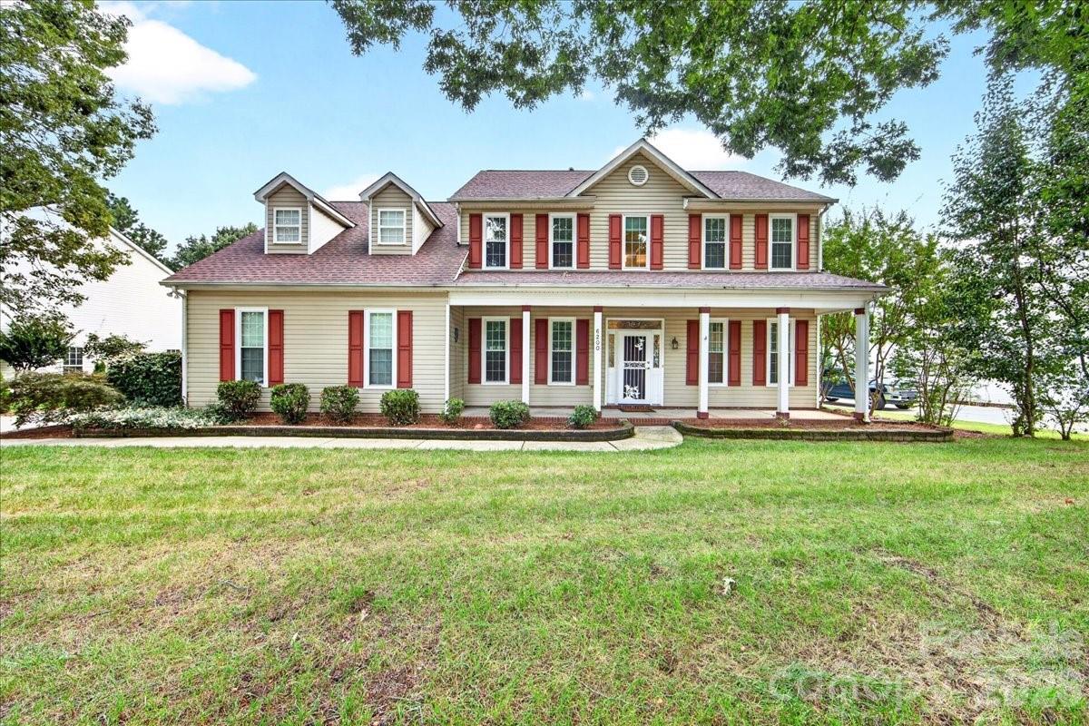 6200 Greengate Lane Property Photo 1