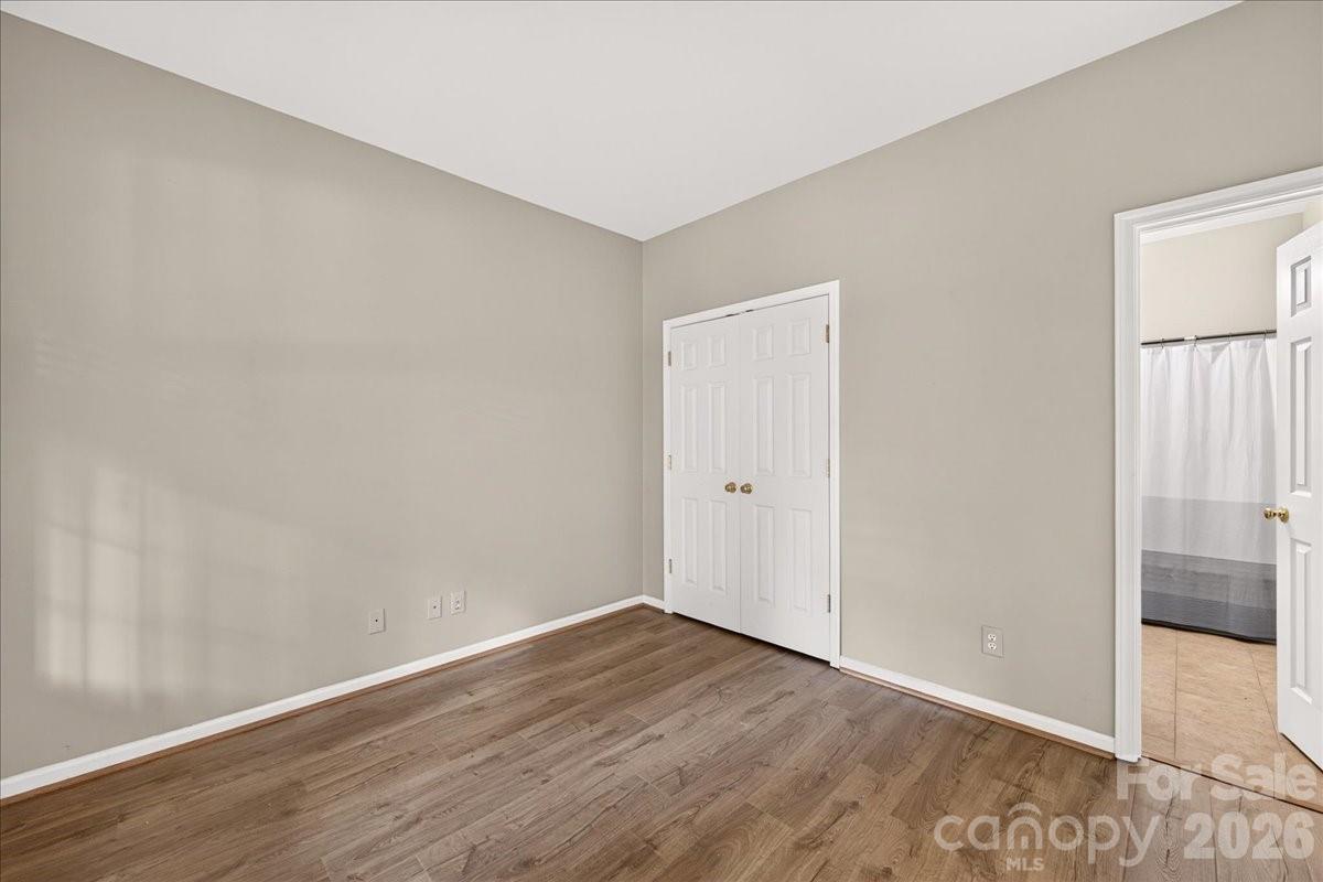 6200 Greengate Lane Property Photo 6