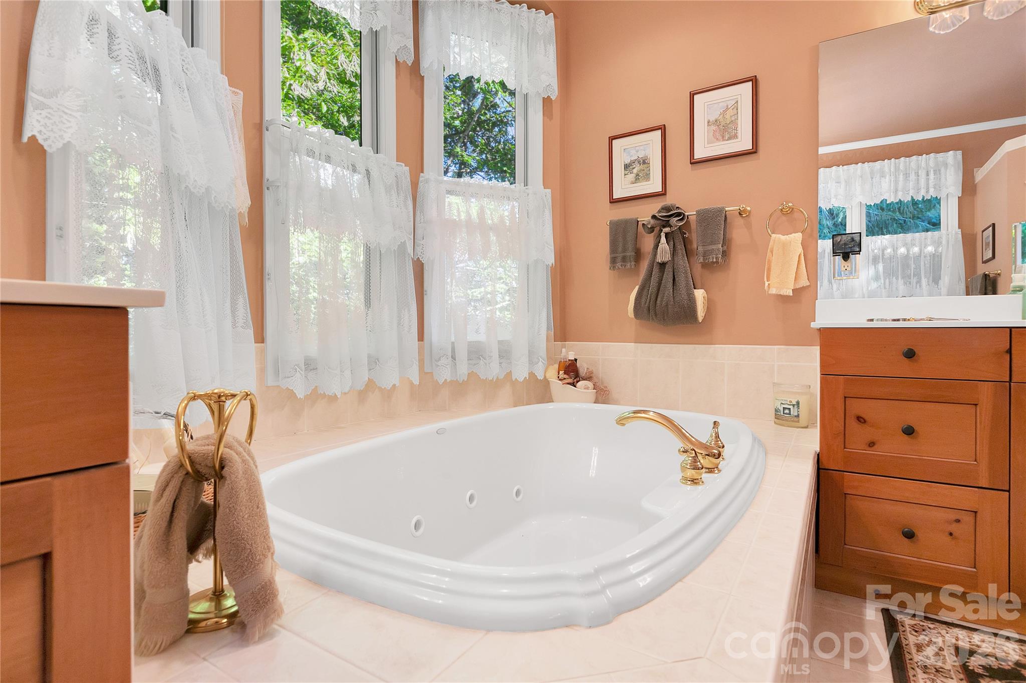 74 Walnut Ridge Lane Property Photo 22