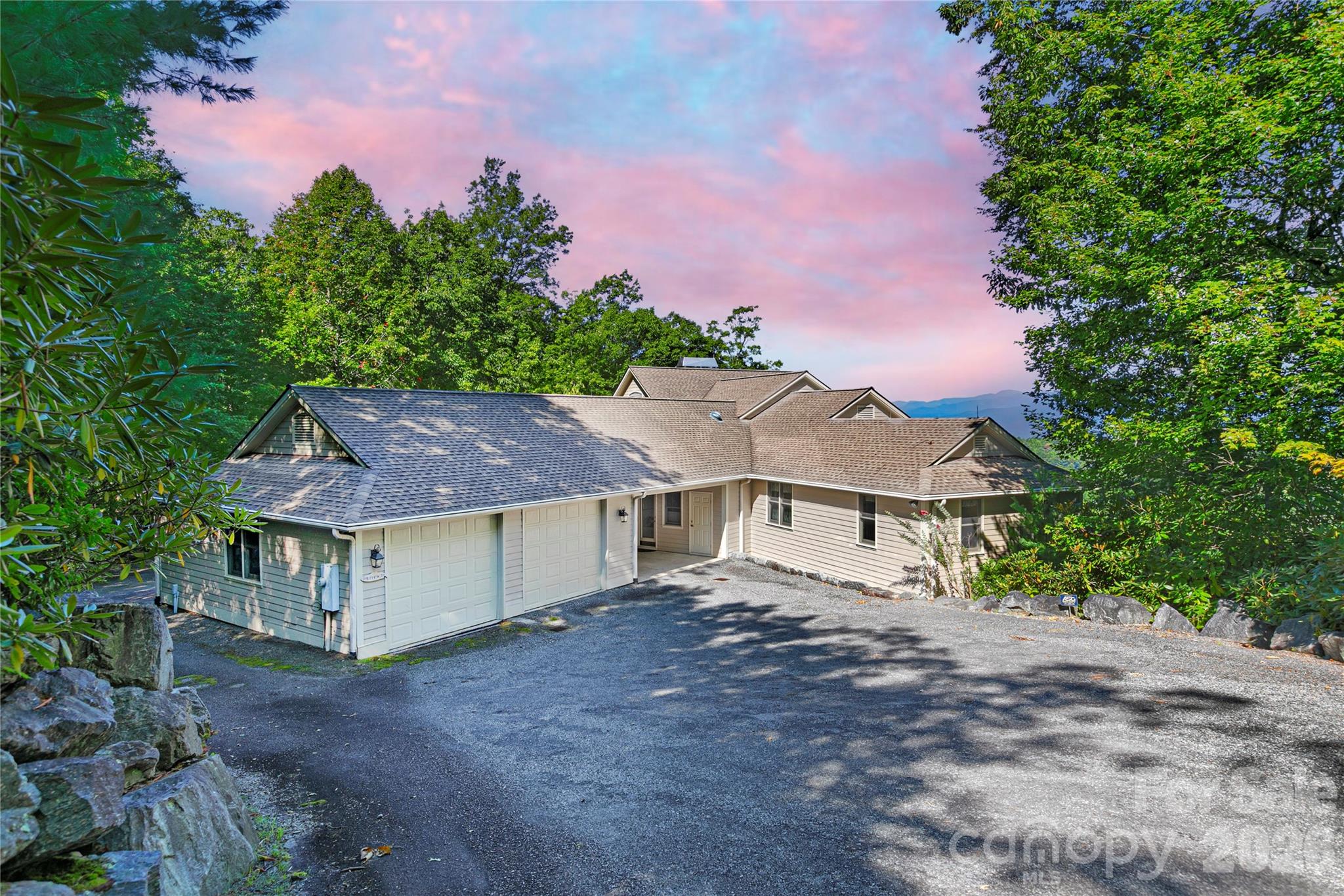 74 Walnut Ridge Lane Property Photo 42