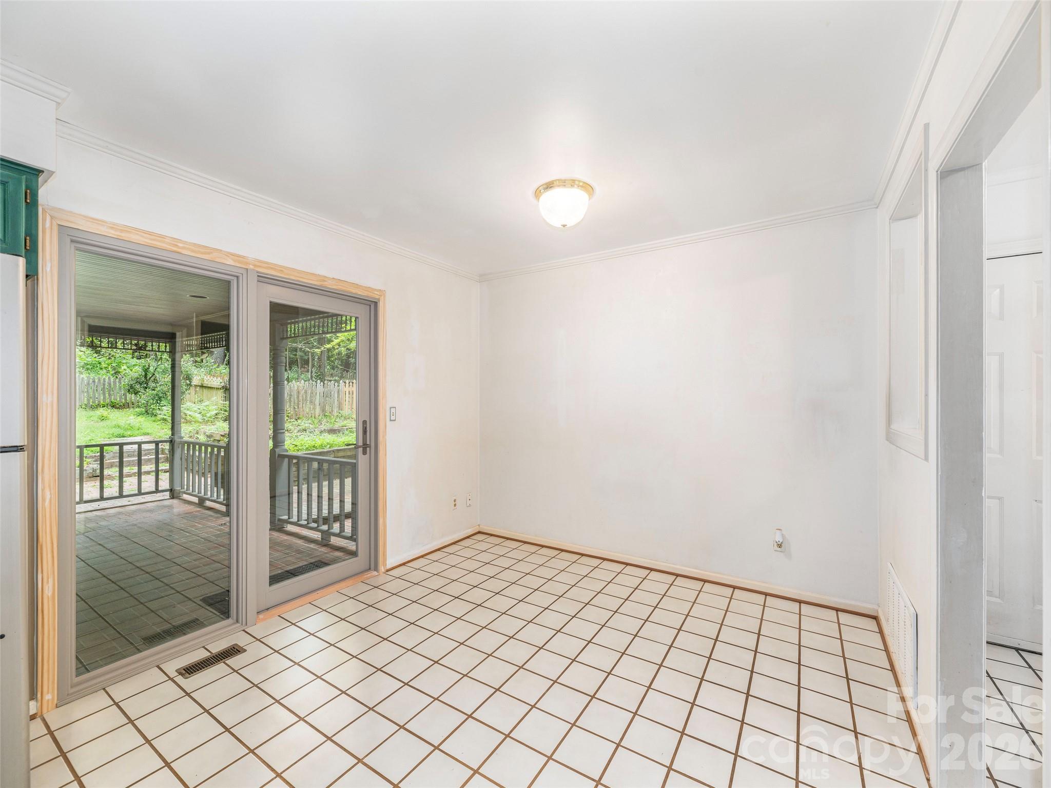 200 Heathcote Road Property Photo 15