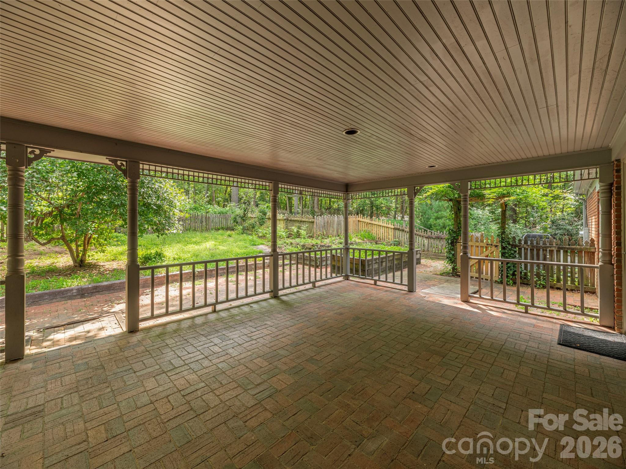 200 Heathcote Road Property Photo 37