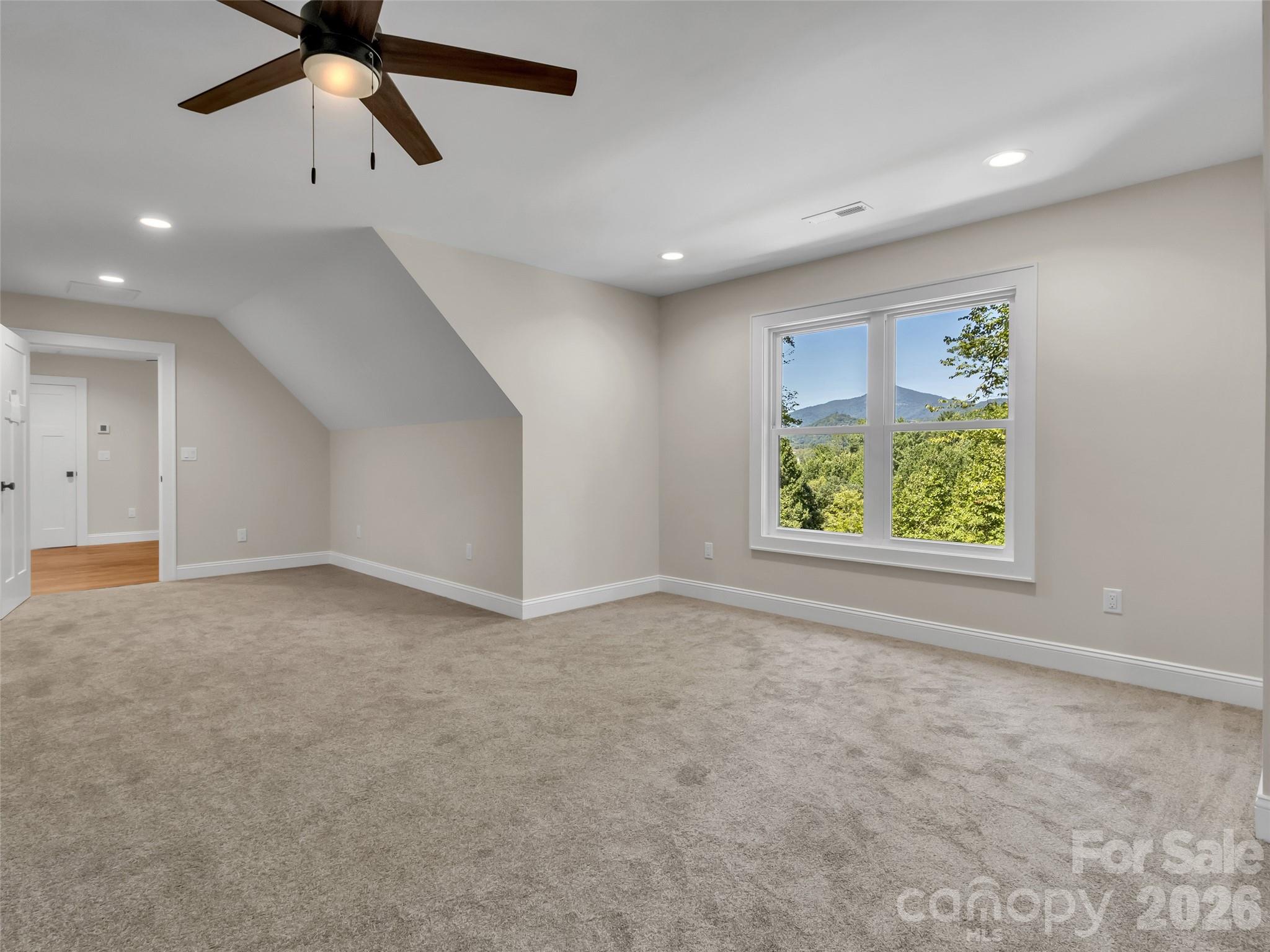 146 Bradford Park Property Photo 30