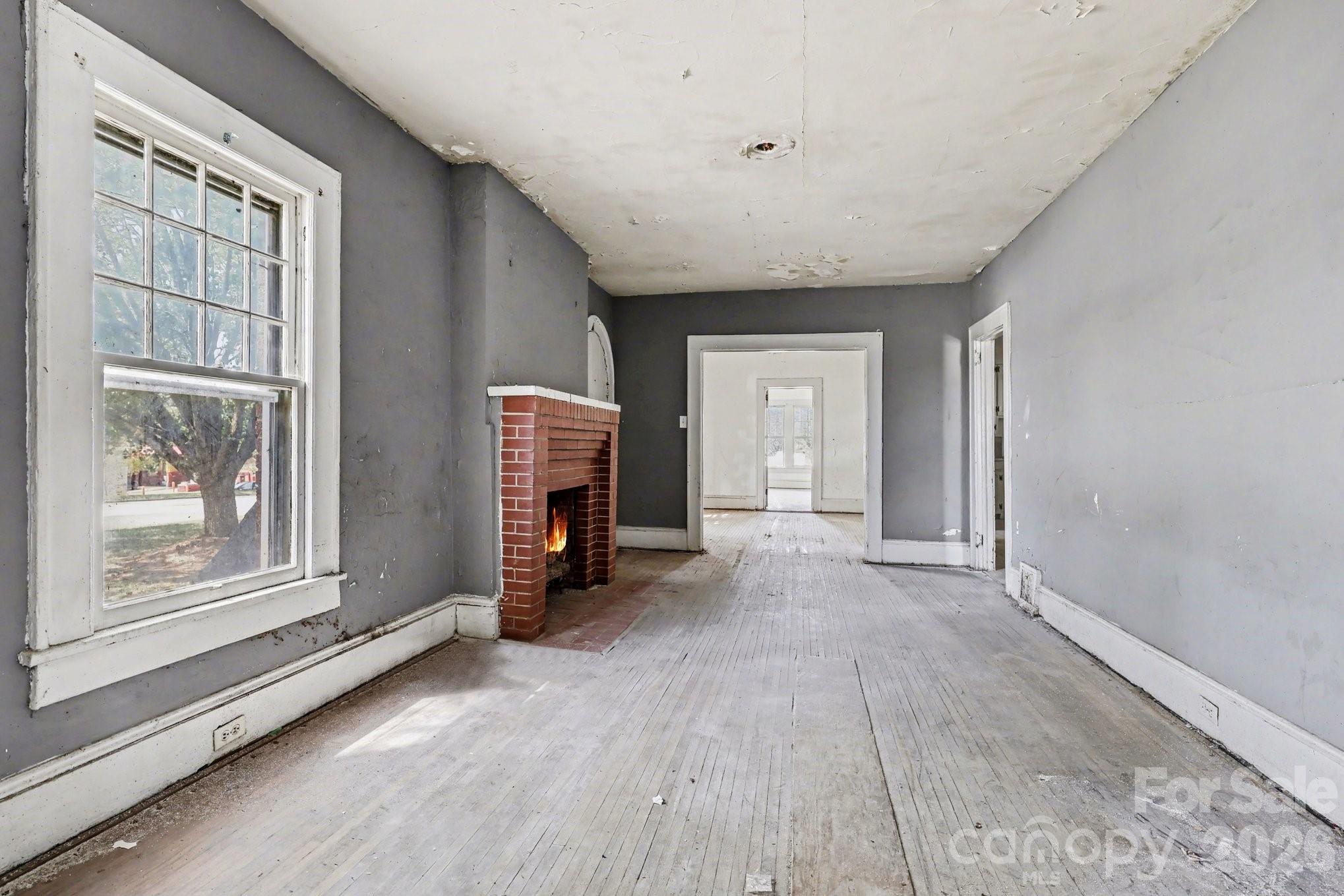 1411 Ludwick Heights Lane Property Photo 11