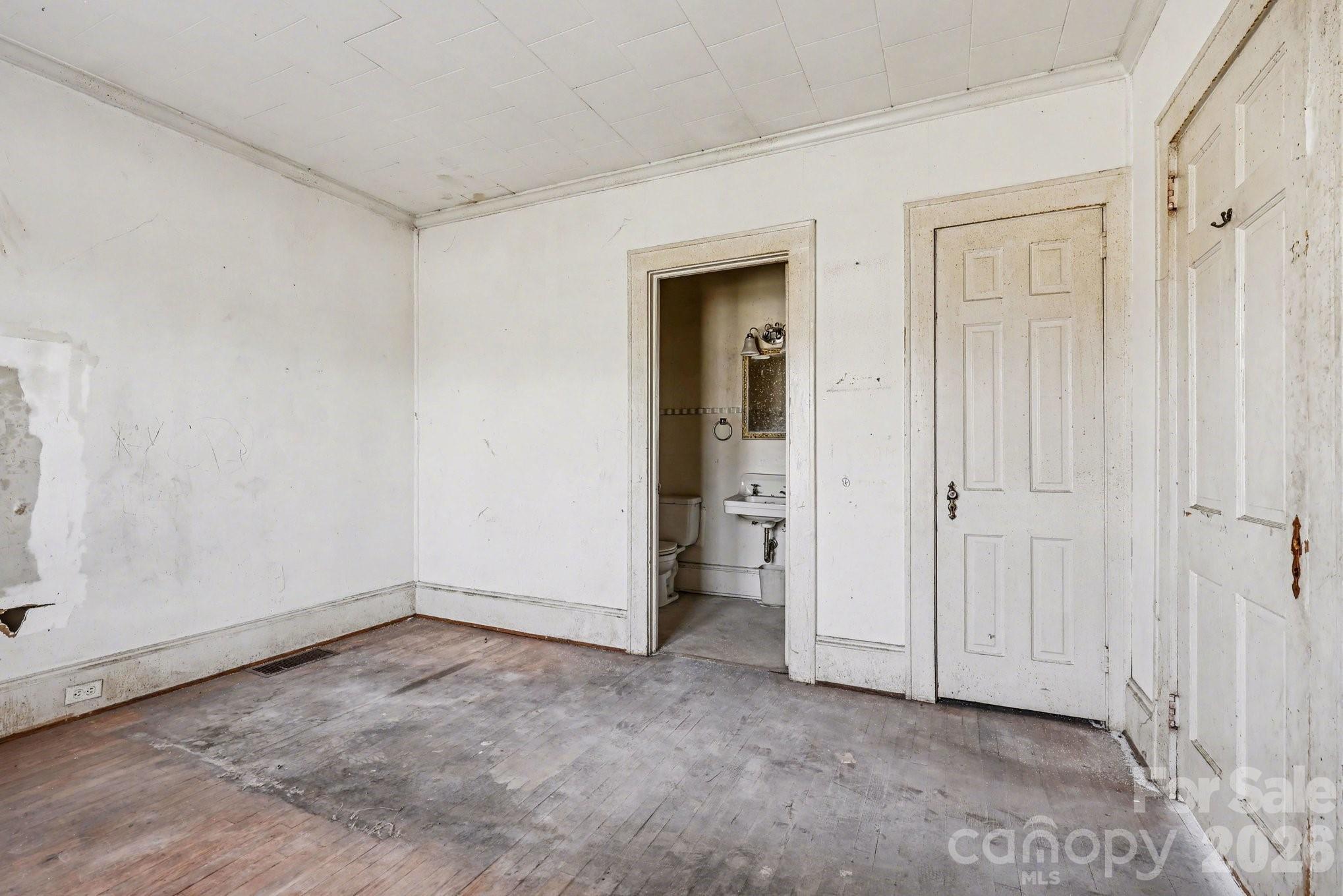 1411 Ludwick Heights Lane Property Photo 16