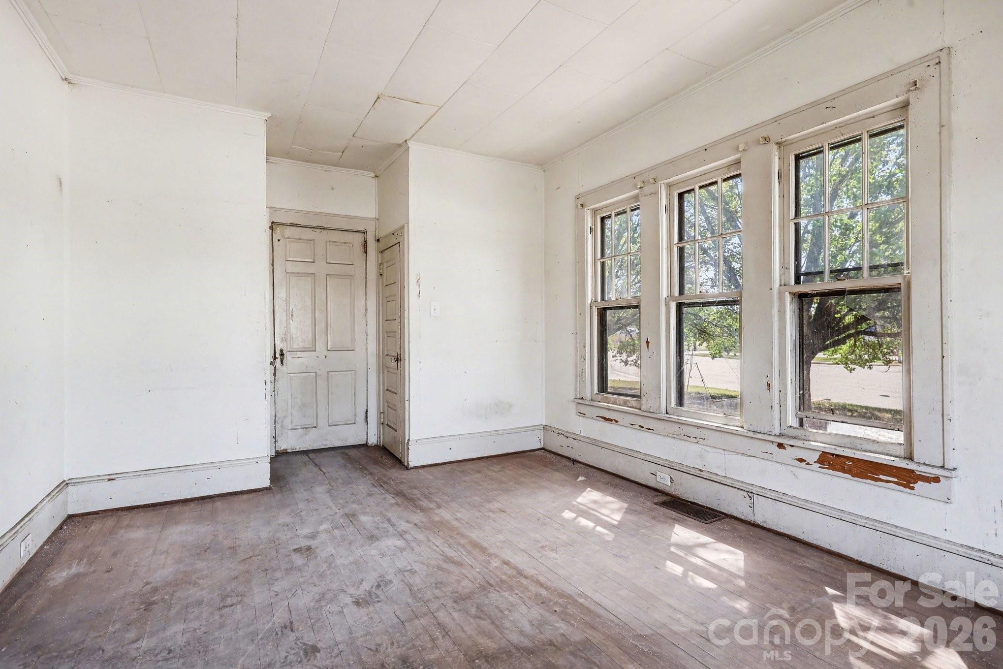 1411 Ludwick Heights Lane Property Photo 17