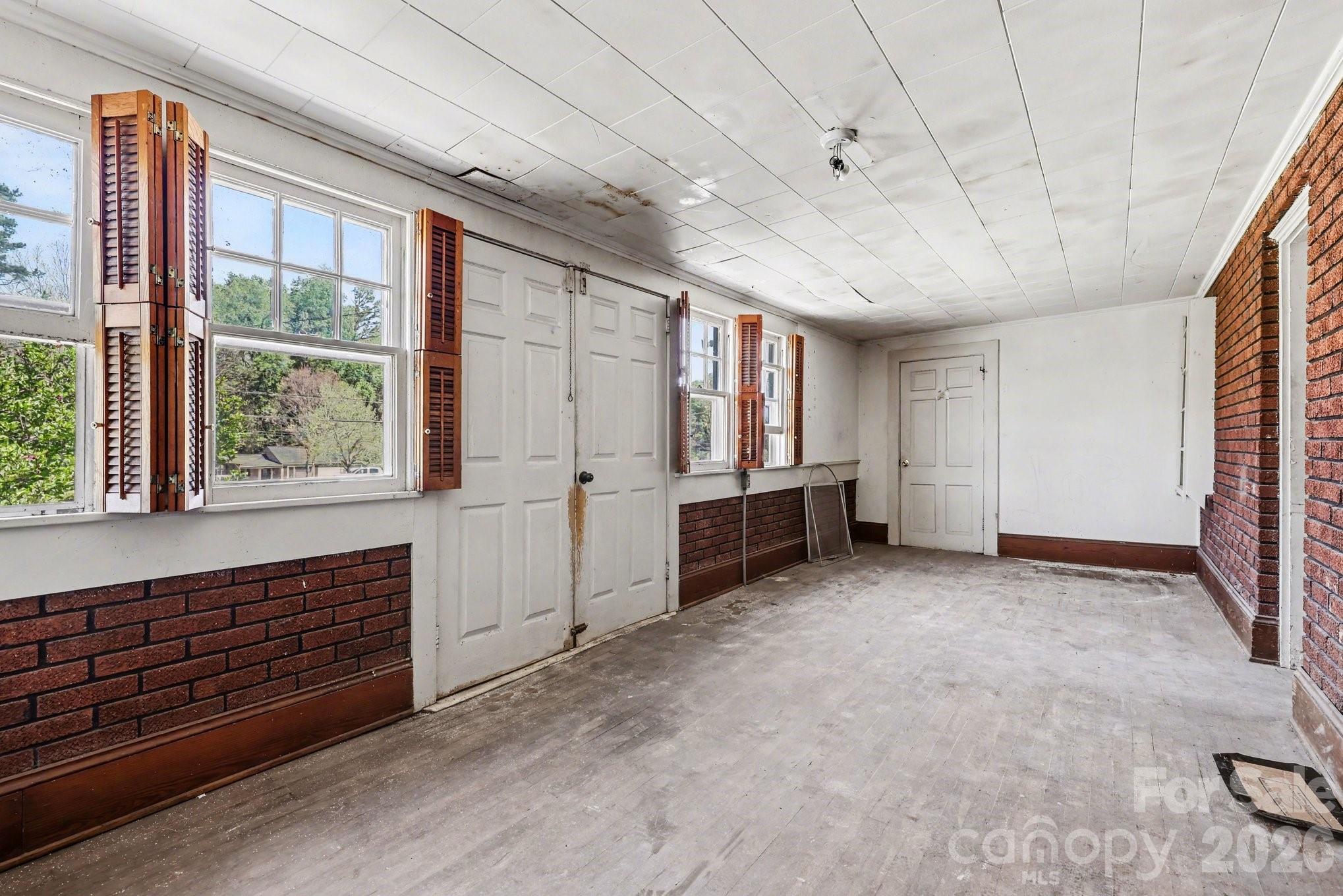 1411 Ludwick Heights Lane Property Photo 22