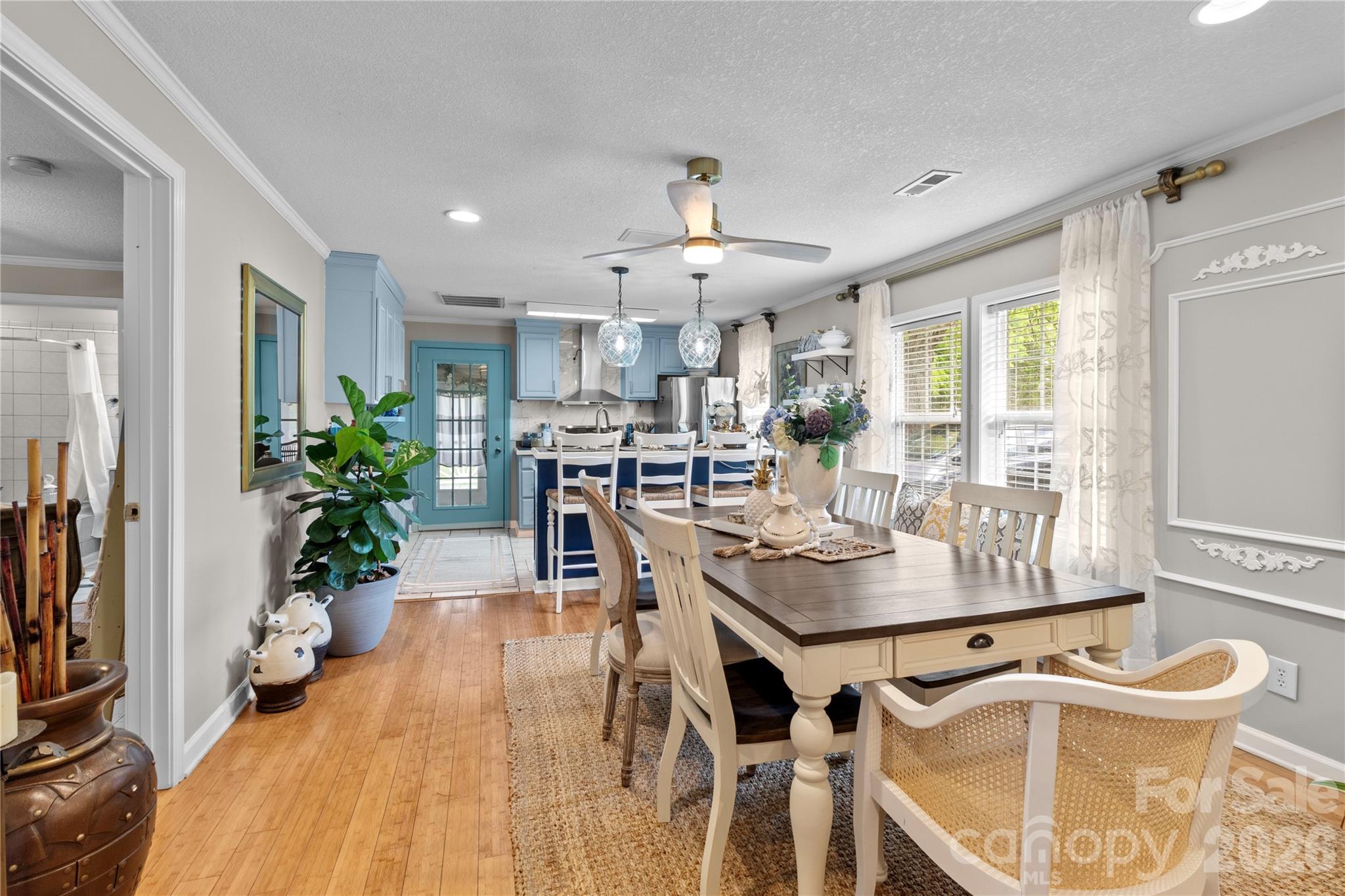 404 Moss Springs Road Property Photo 6