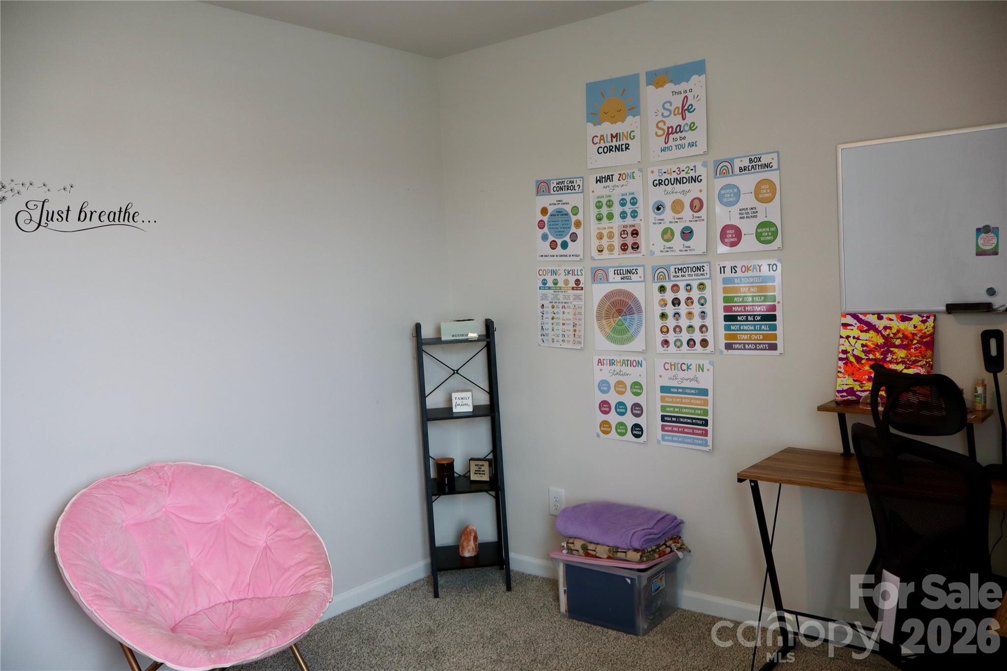 1013 Harry Court Property Photo 25