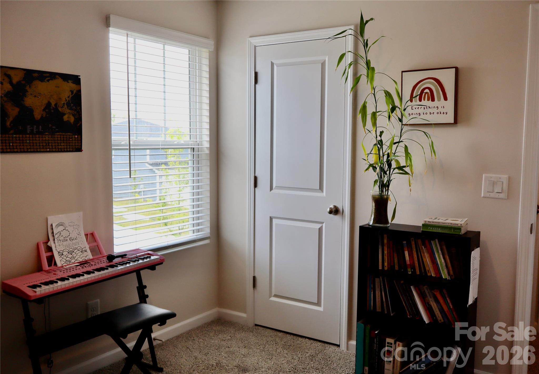 1013 Harry Court Property Photo 26