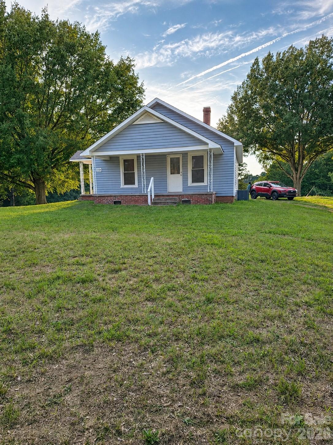 1550 Saw Road Property Photo 1