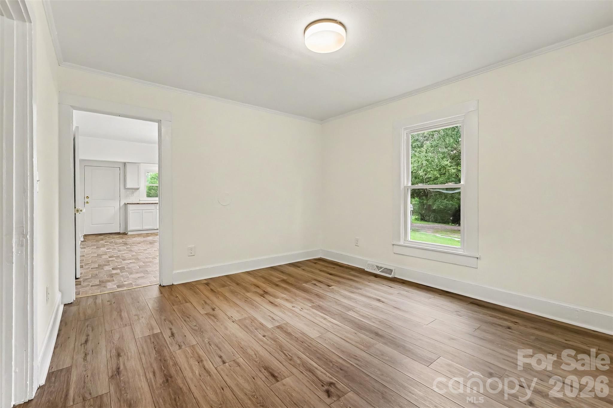 1550 Saw Road Property Photo 14