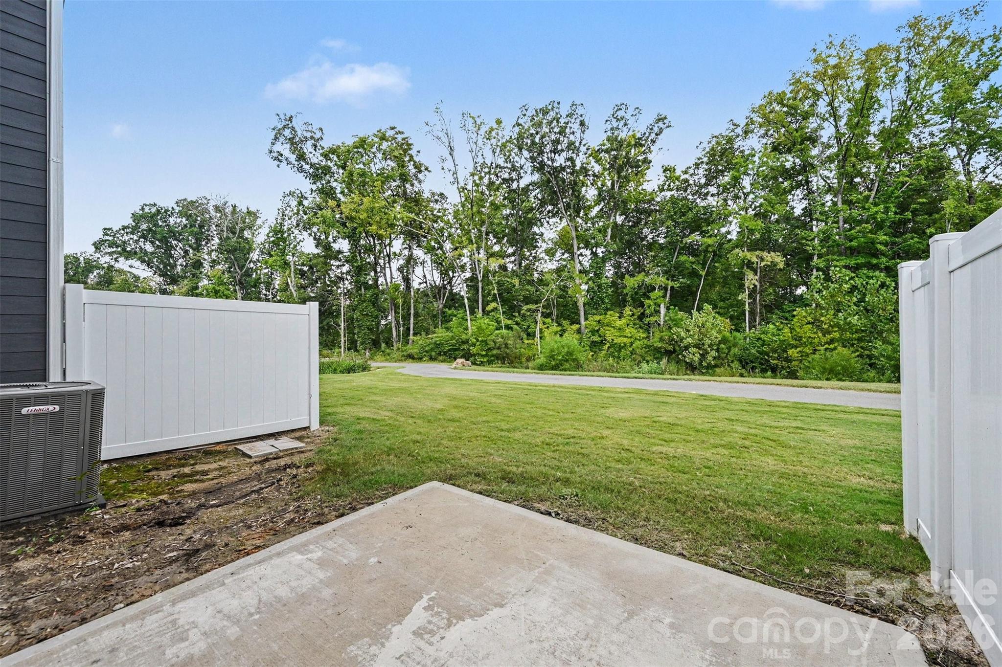 3932 Rothwood Lane 68 Property Photo 14