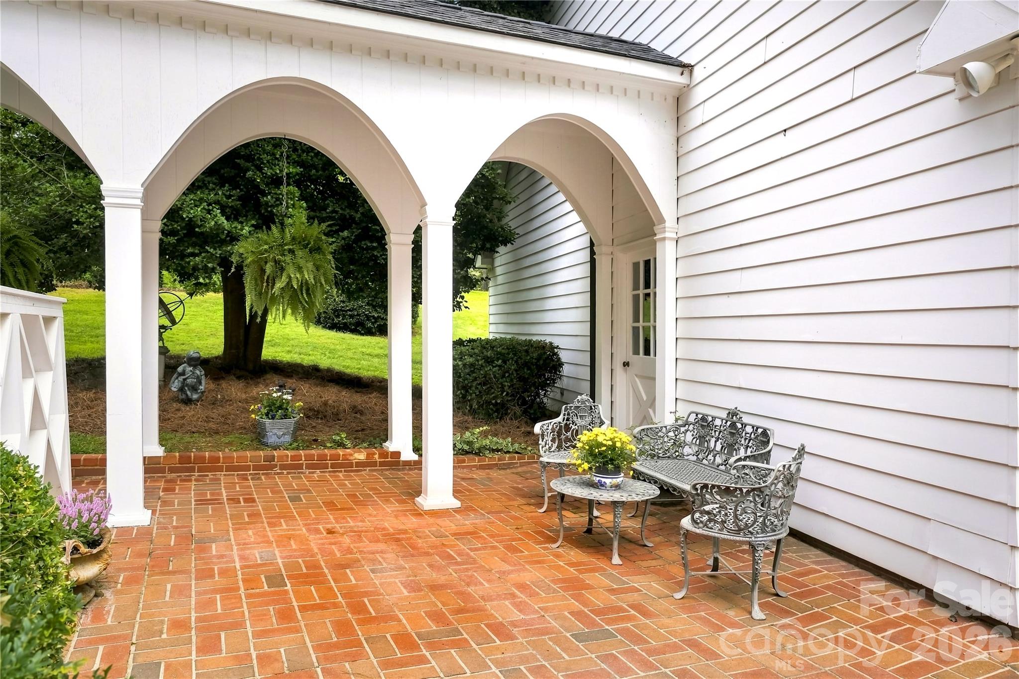209 Labans Lane Property Photo 31