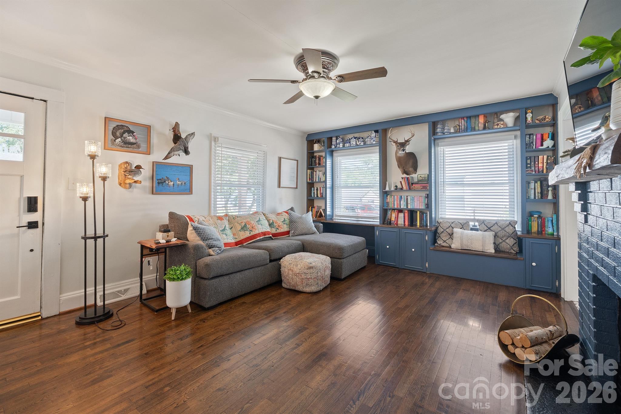 500 N Elm Street Property Photo 10