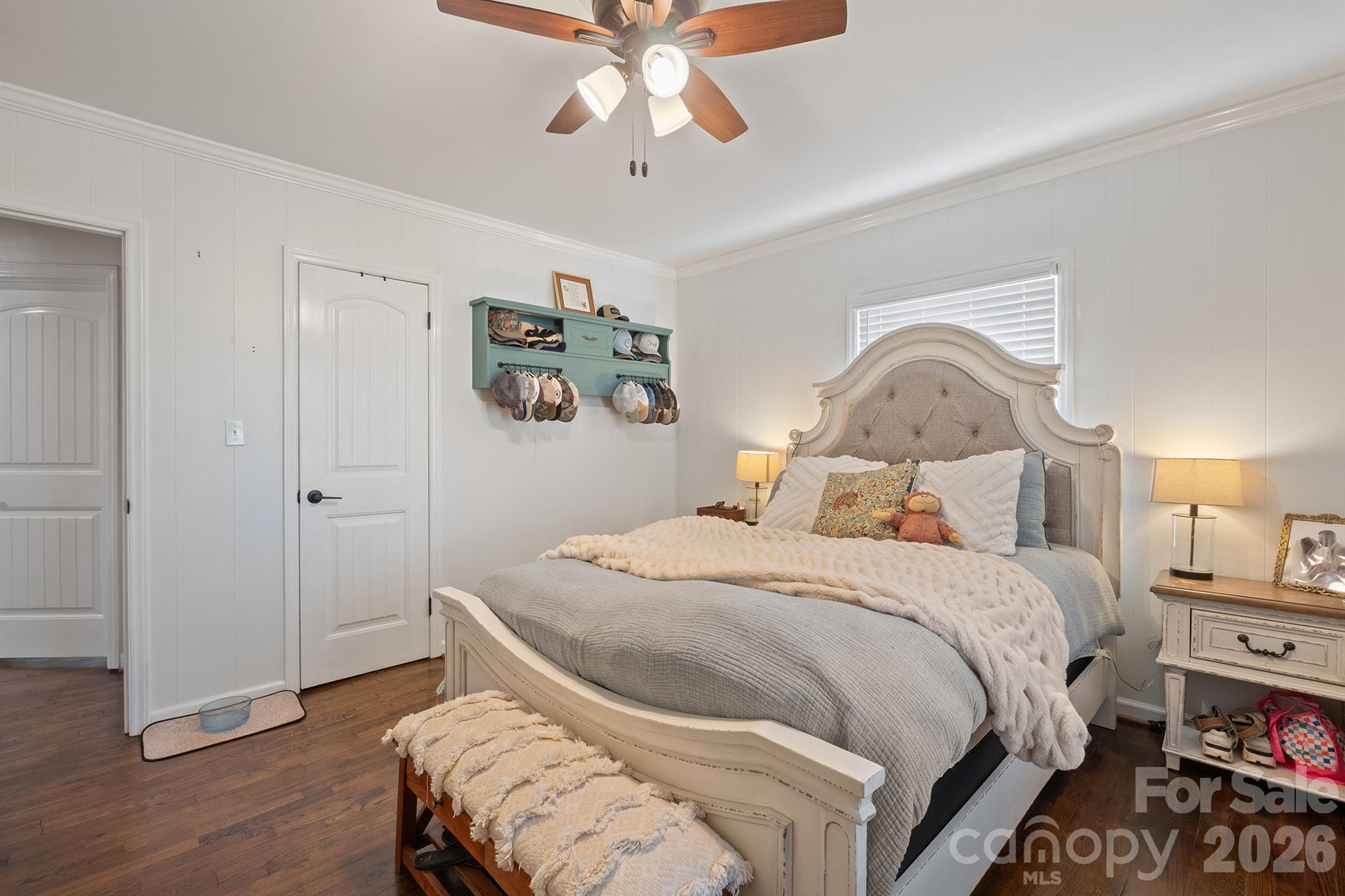 500 N Elm Street Property Photo 14