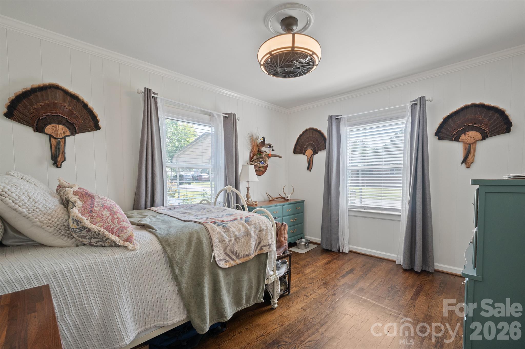 500 N Elm Street Property Photo 18