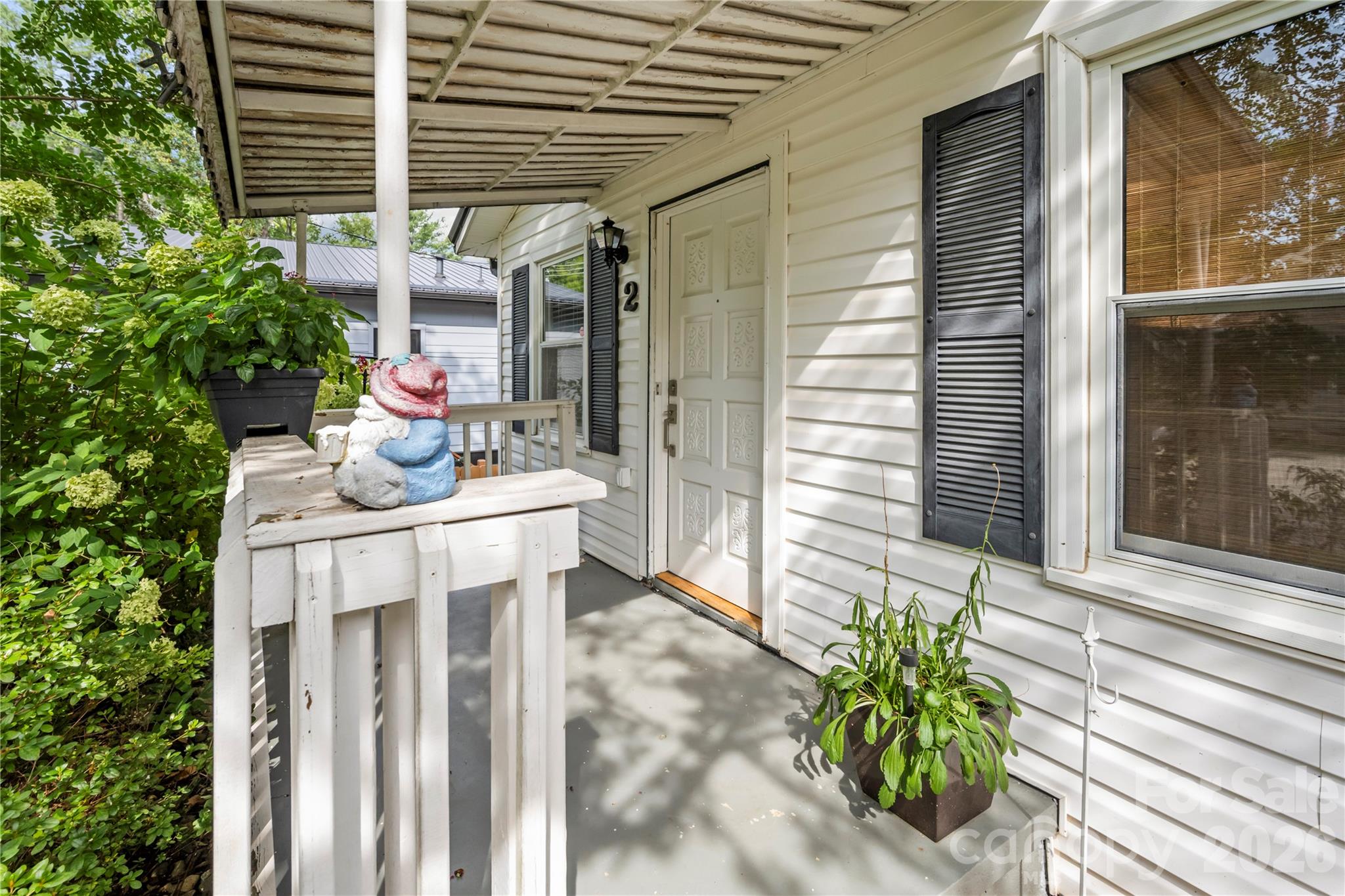 2 Bostic Place Property Photo 3
