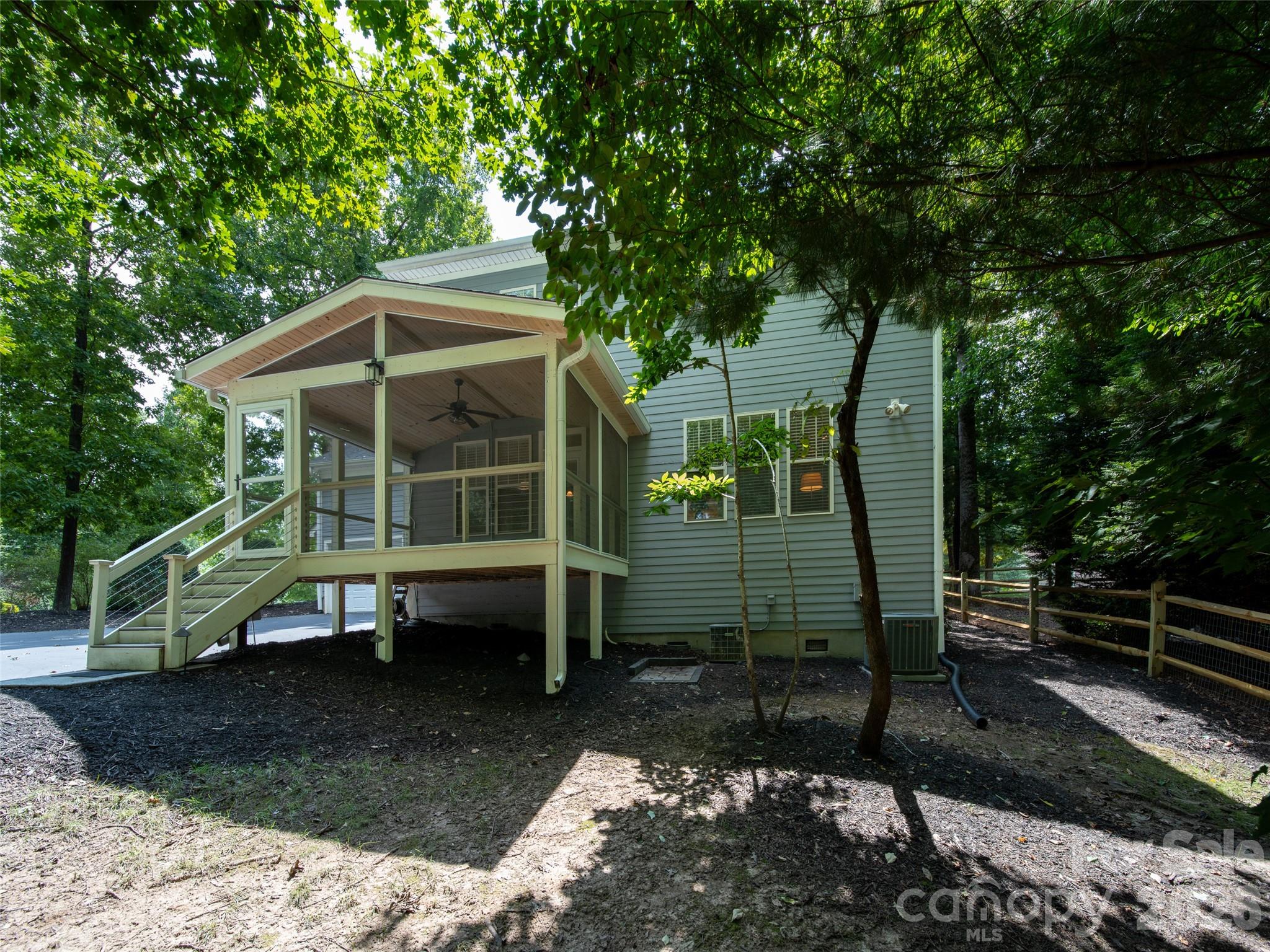 24 Greenwells Glory Drive Property Photo 32