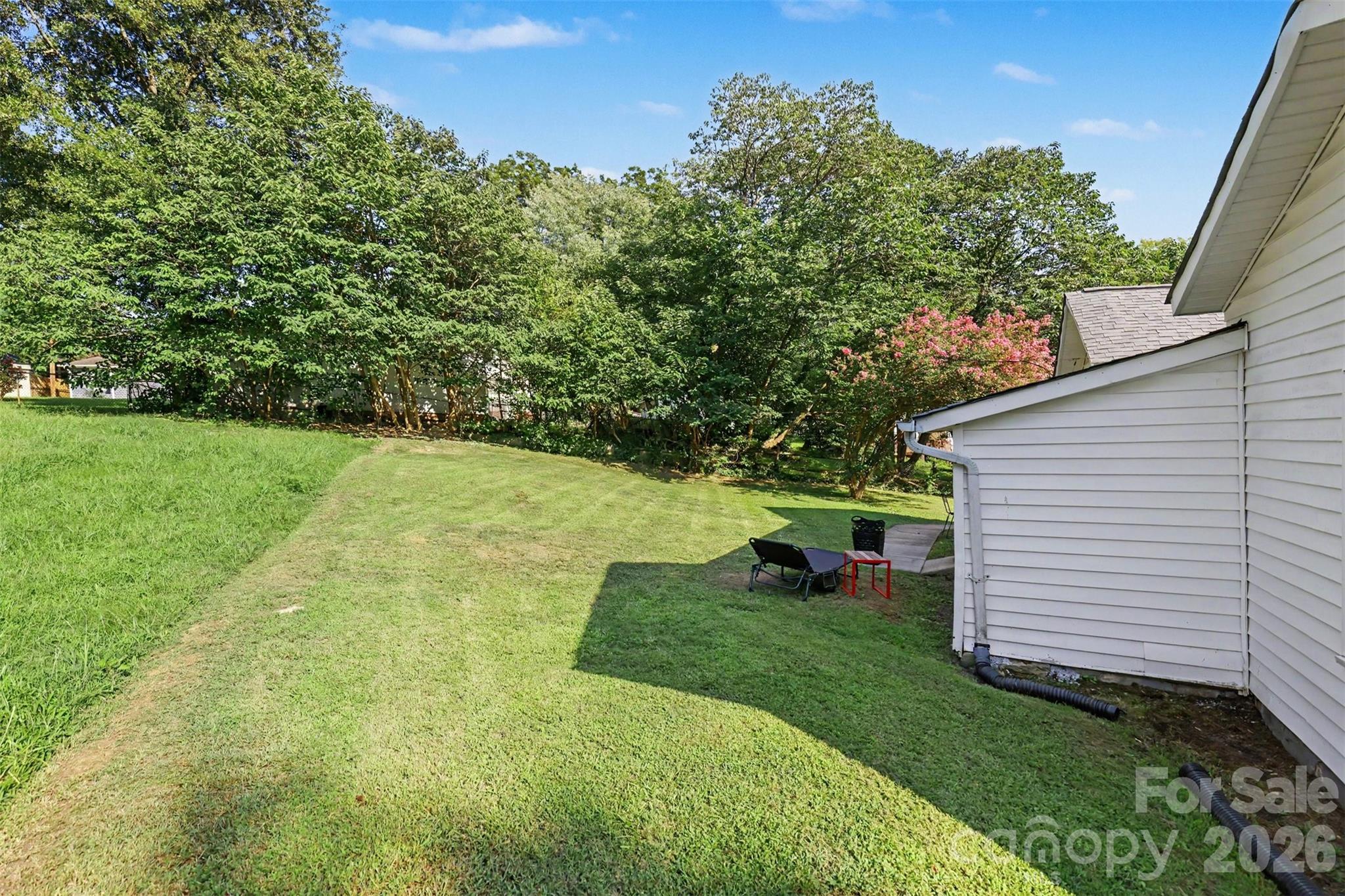 2878 Millstone Drive Property Photo 6