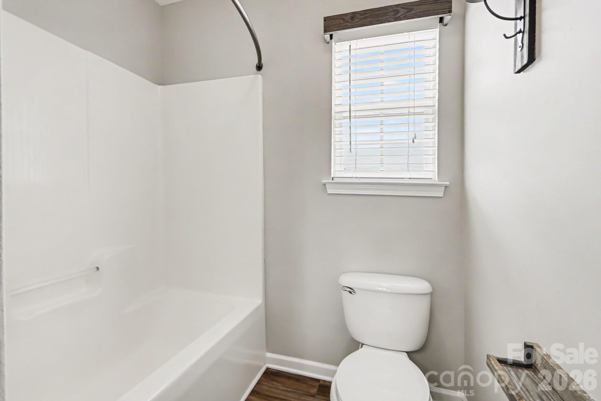 4960 Sunburst Lane Property Photo 17