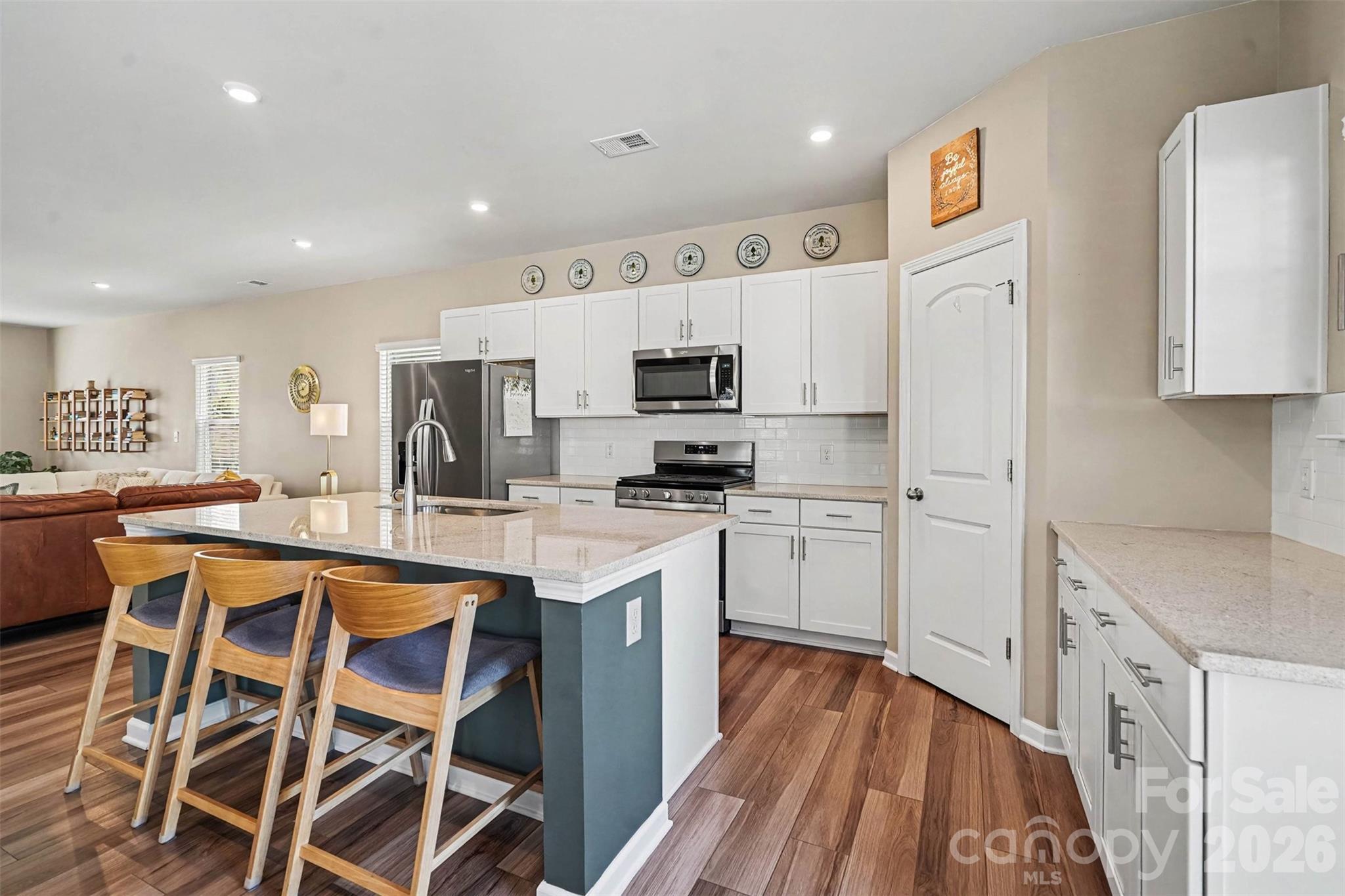9002 Ramsford Court Property Photo 10