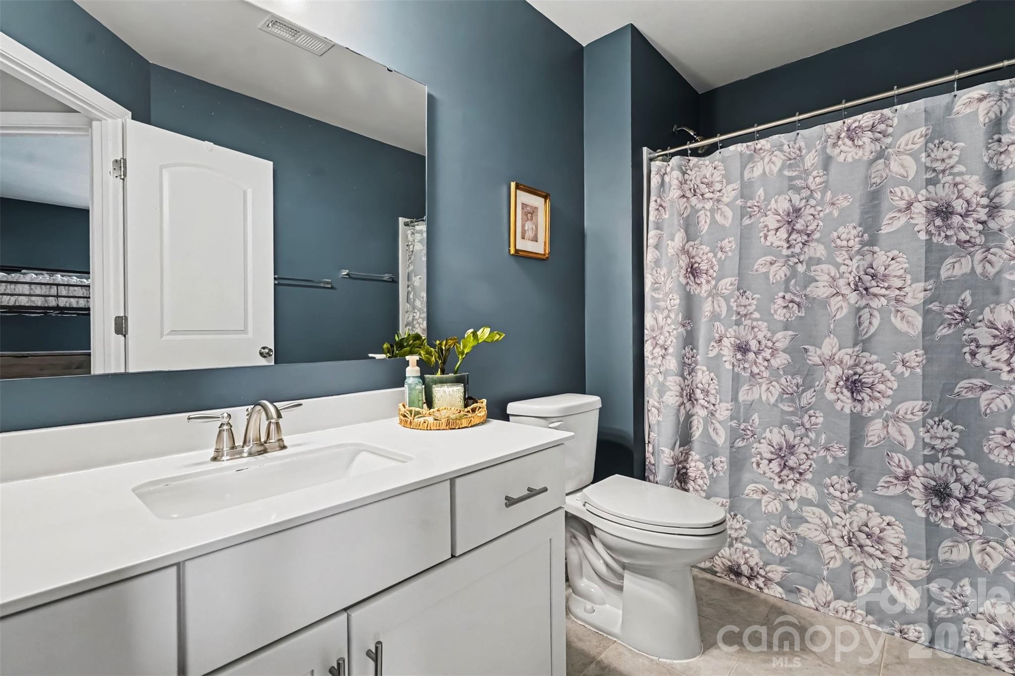 9002 Ramsford Court Property Photo 17