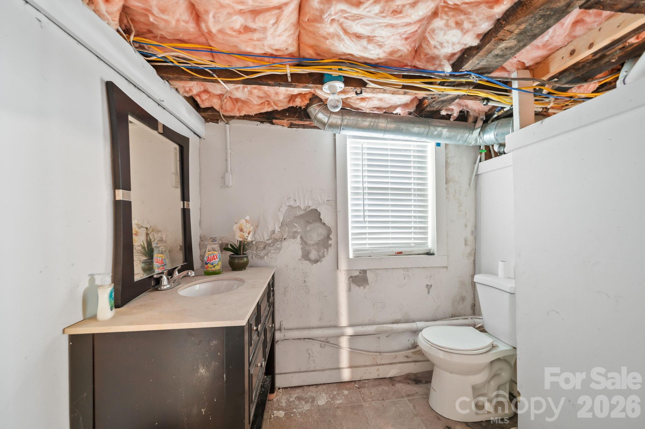 424 S York Street Property Photo 35