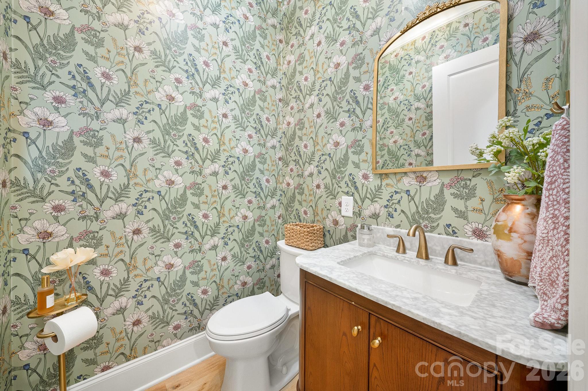 2800 Hilliard Drive Property Photo 11