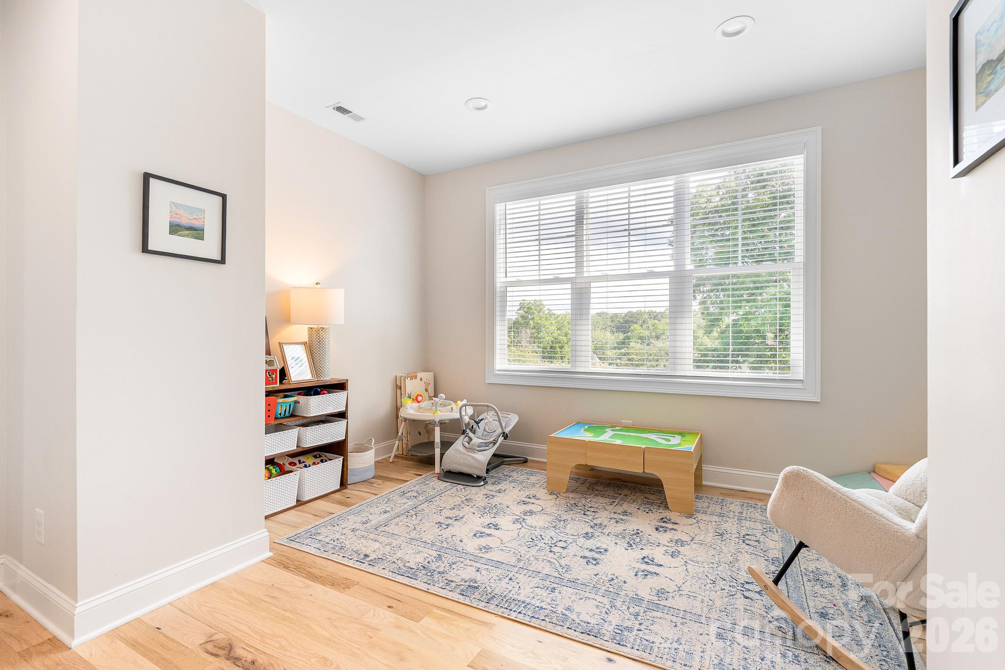 2800 Hilliard Drive Property Photo 15