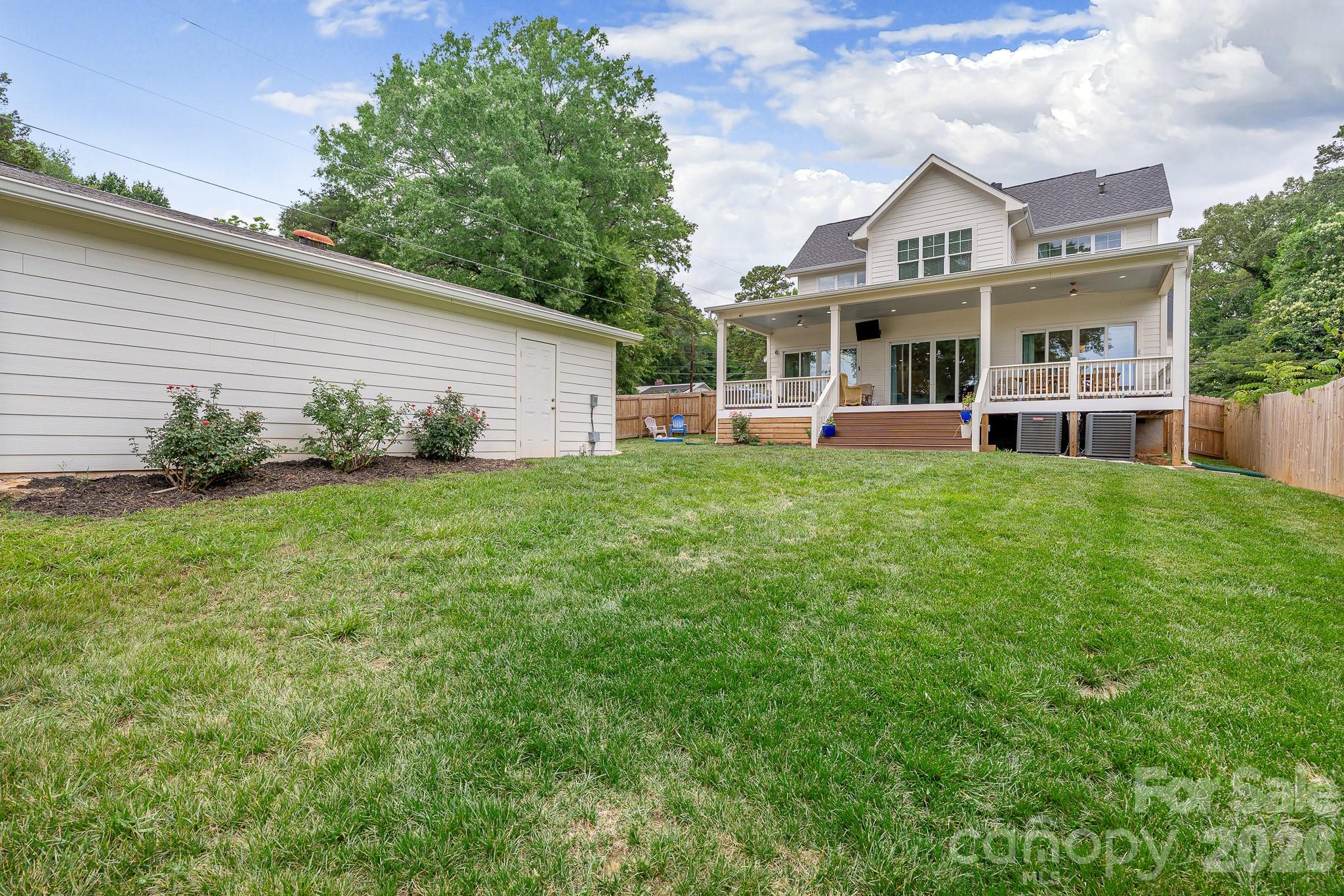2800 Hilliard Drive Property Photo 21